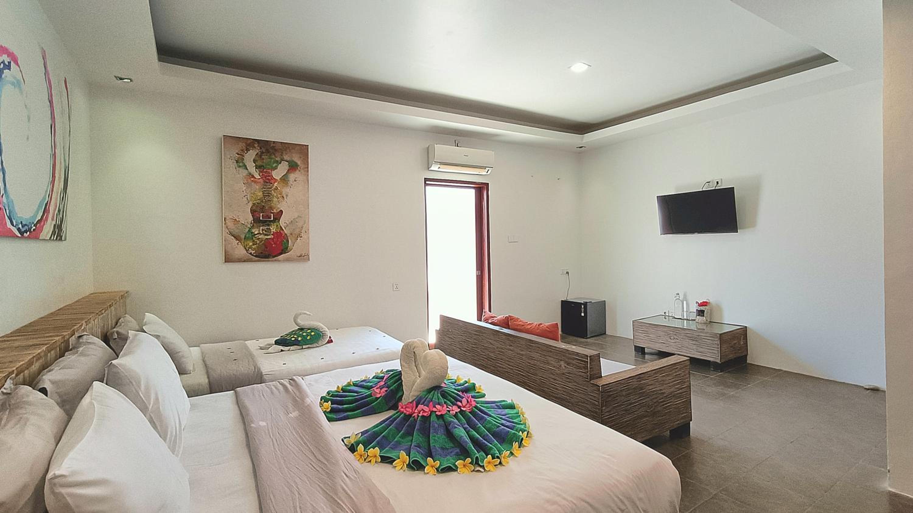 Deluxe Triple Room photo 2