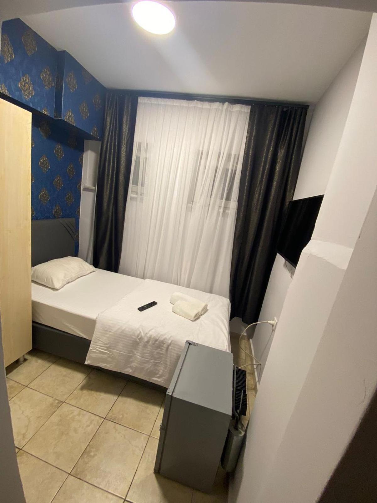 Budget Single Room
