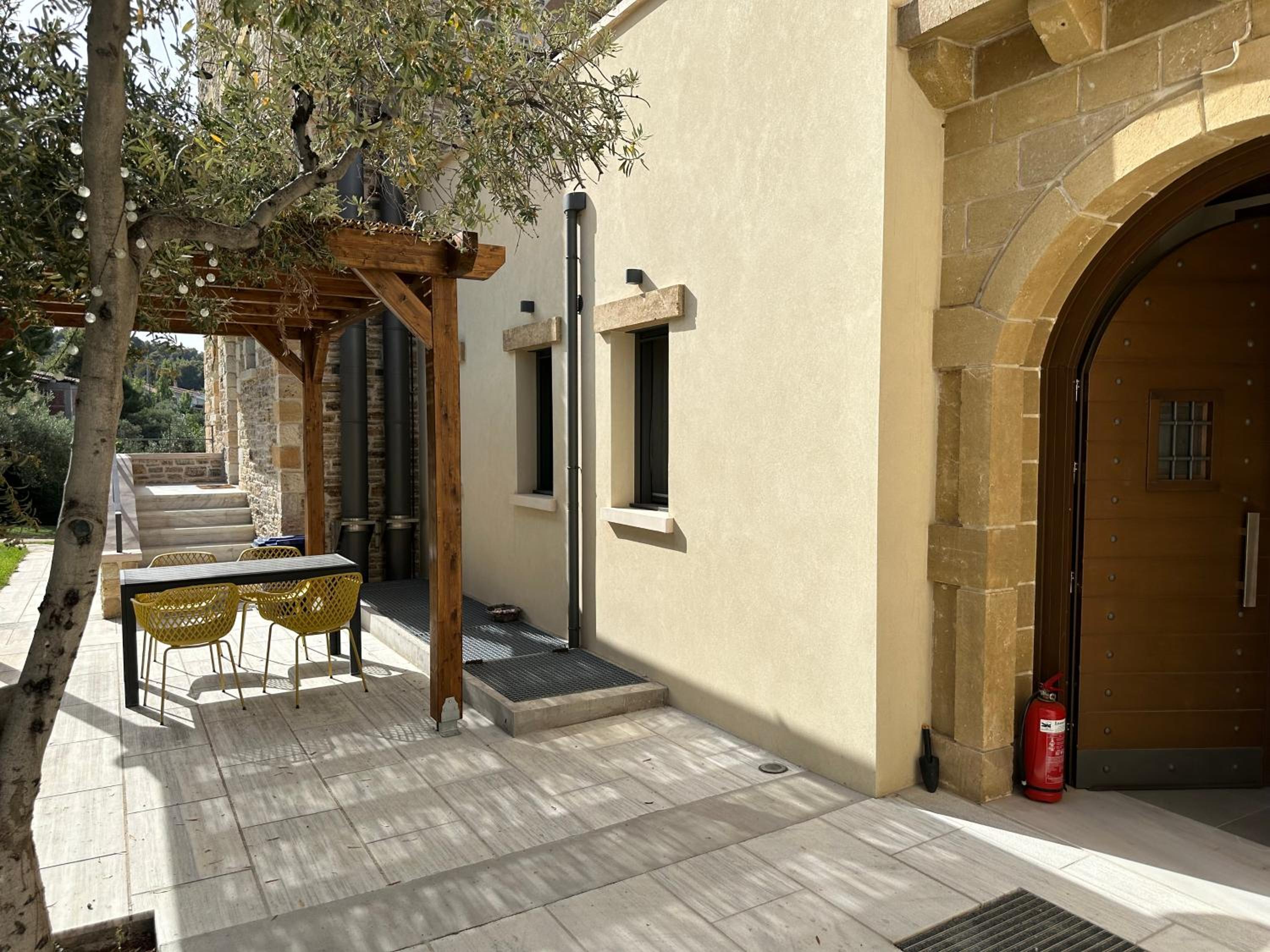 Deluxe Villa