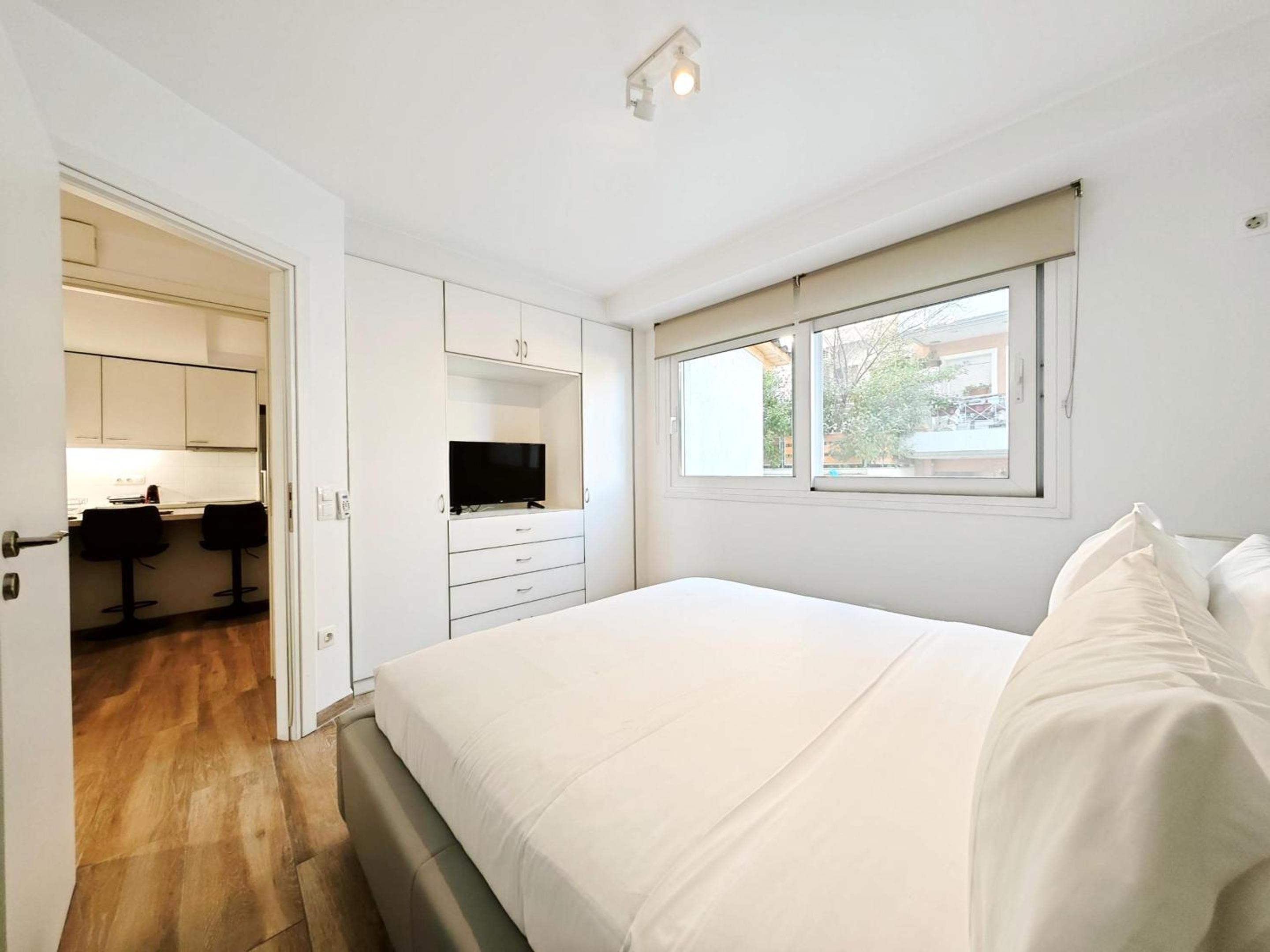 Two-Bedroom Apartment with Garden View photo 2