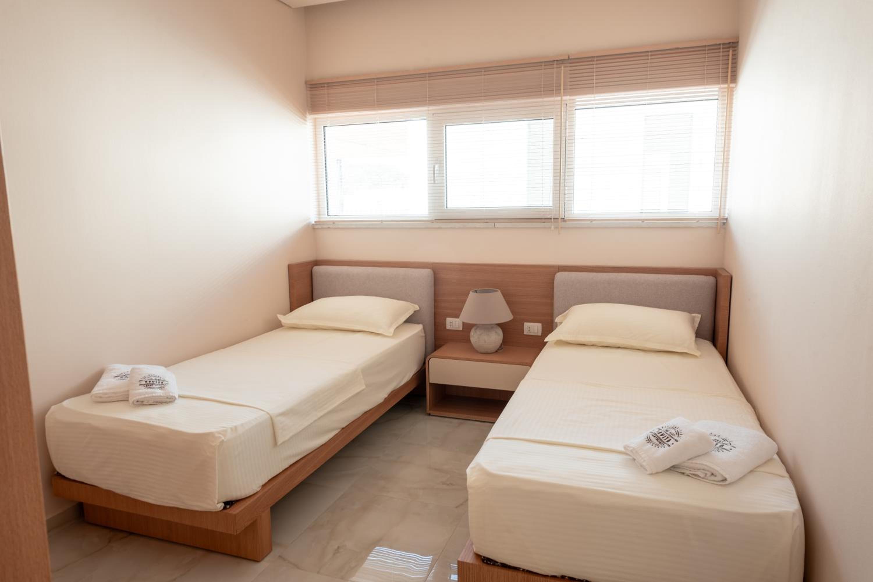 Two-Bedroom Apartment with Resort View photo 3