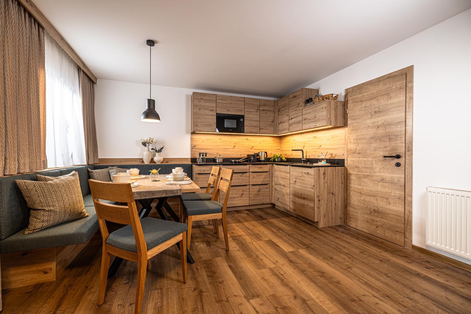 Three-Bedroom Apartment - Annex