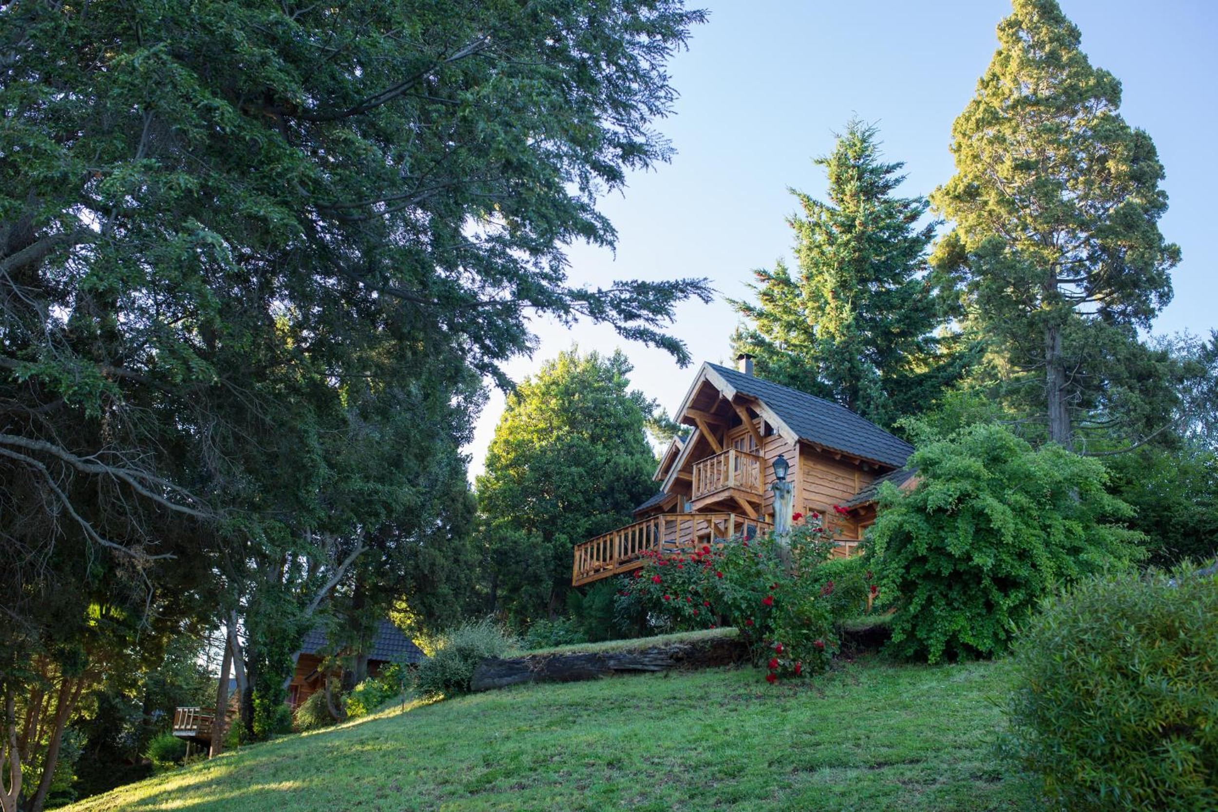 Superior Bungalow photo 2