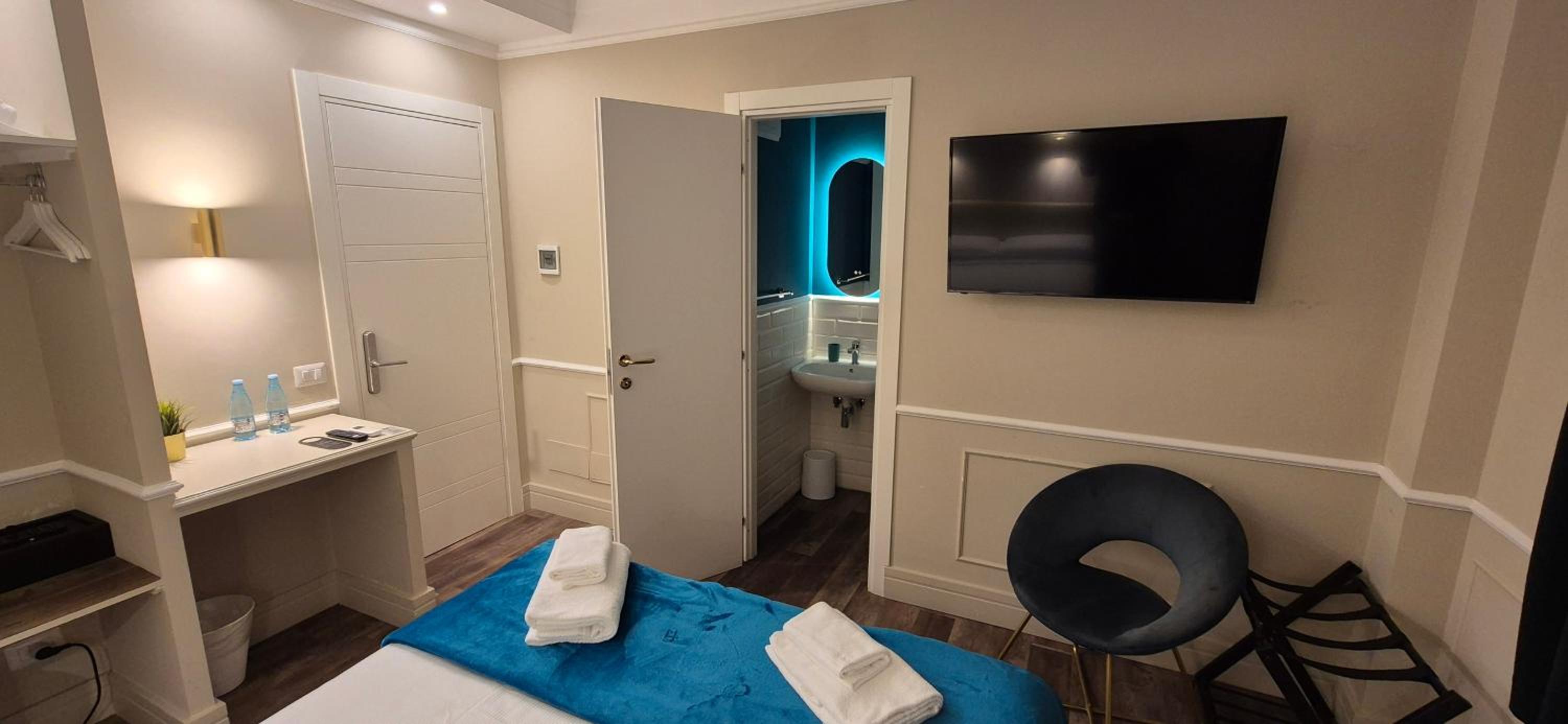 Superior Double Room photo 3