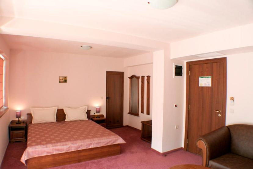 Deluxe Double Room - Photo 1
