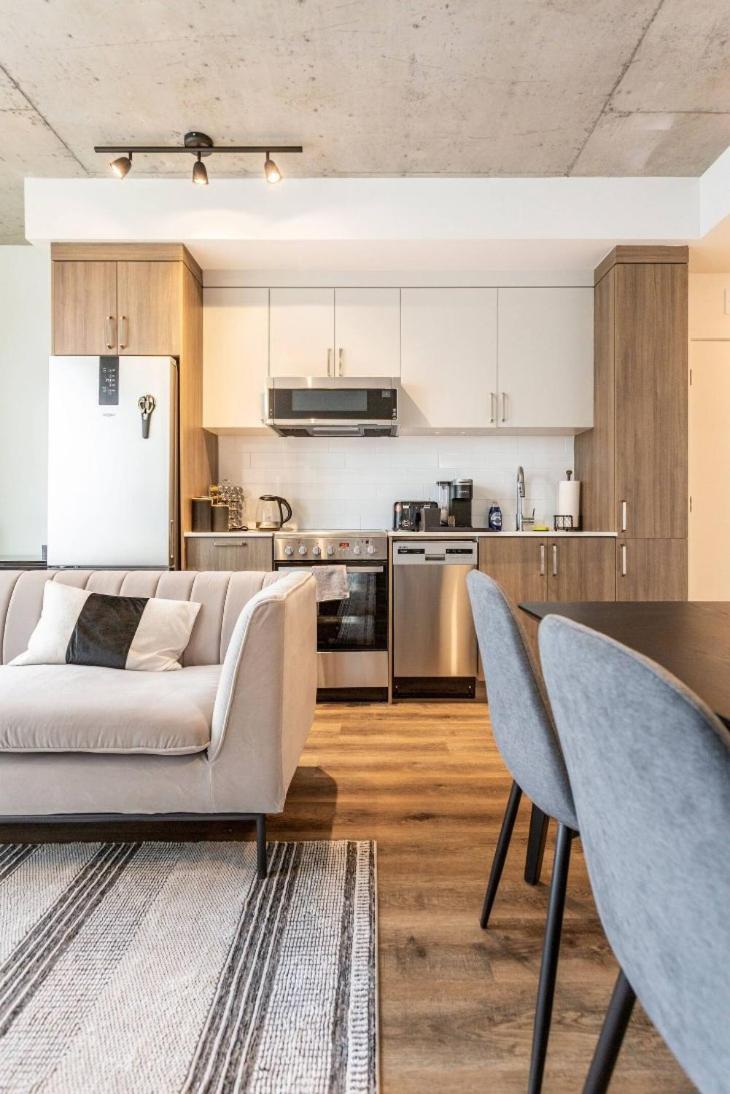 Two-Bedroom Deluxe Apartment