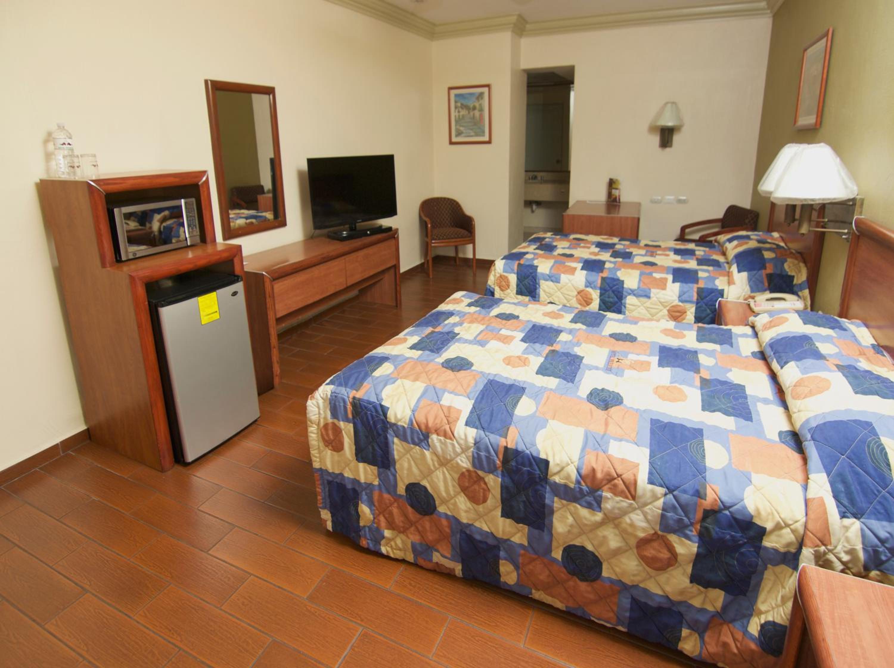 Basic Double Room photo 3