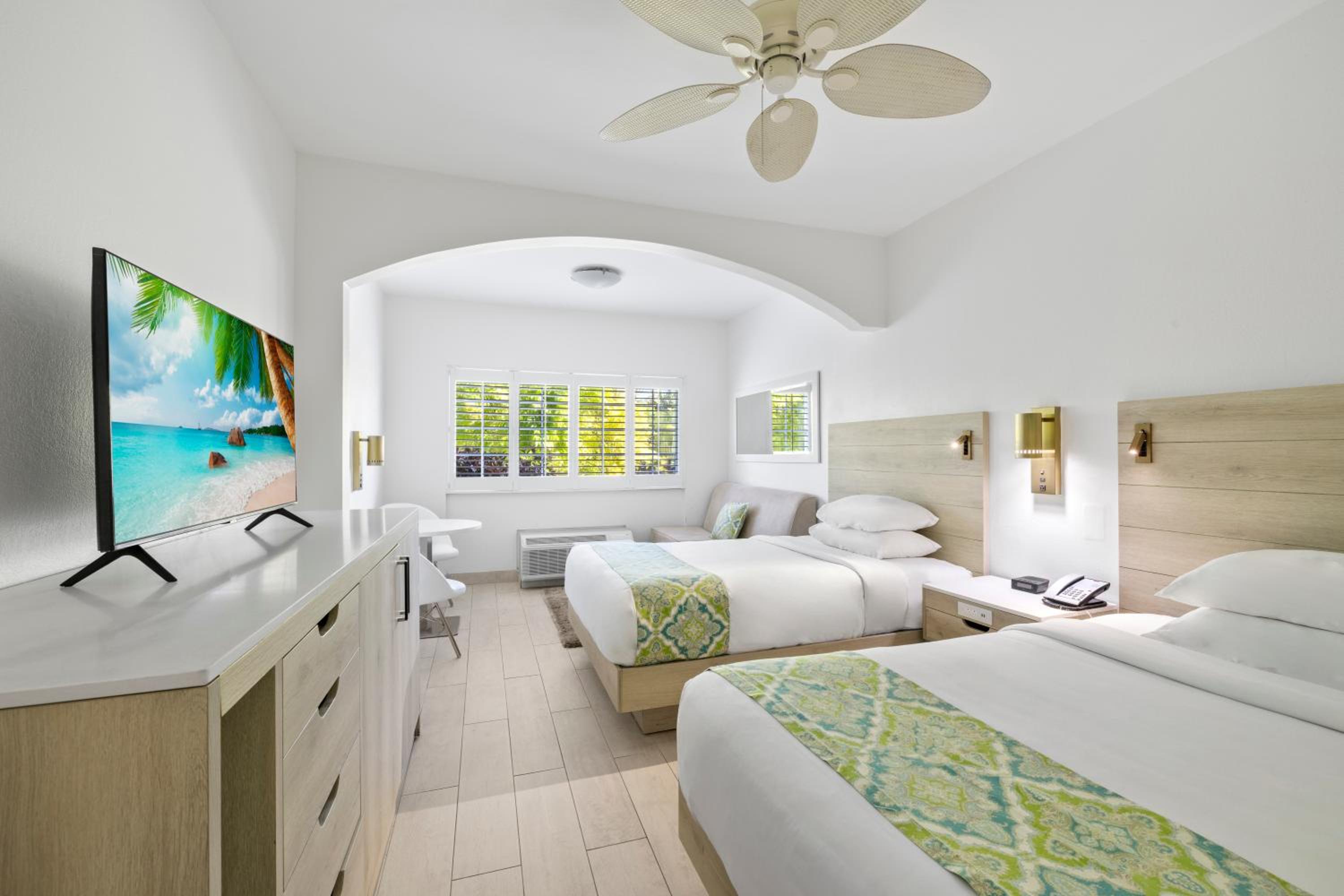 Standard Double Room - Photo 4