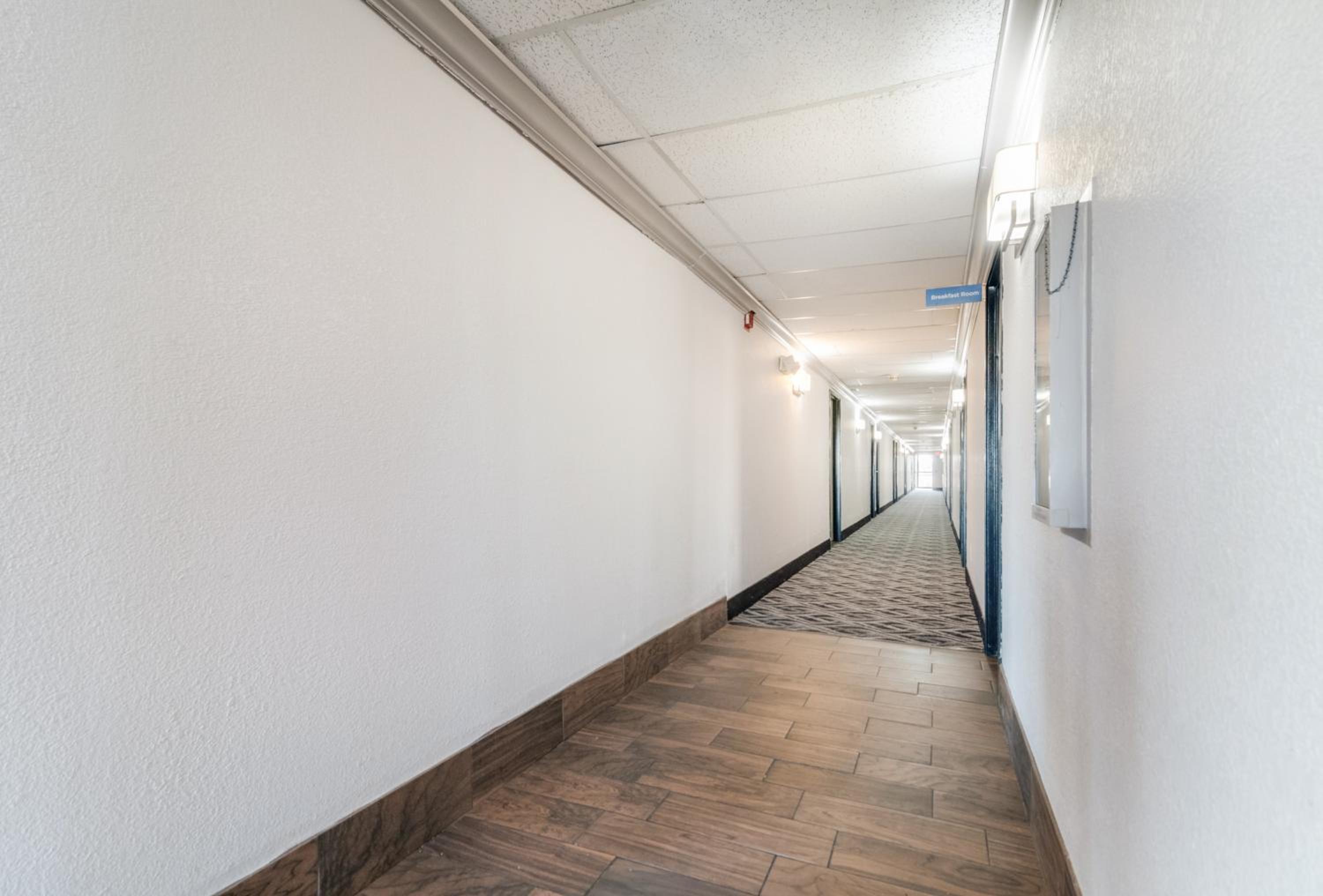 Double Room with Two Double Beds - Non-Smoking