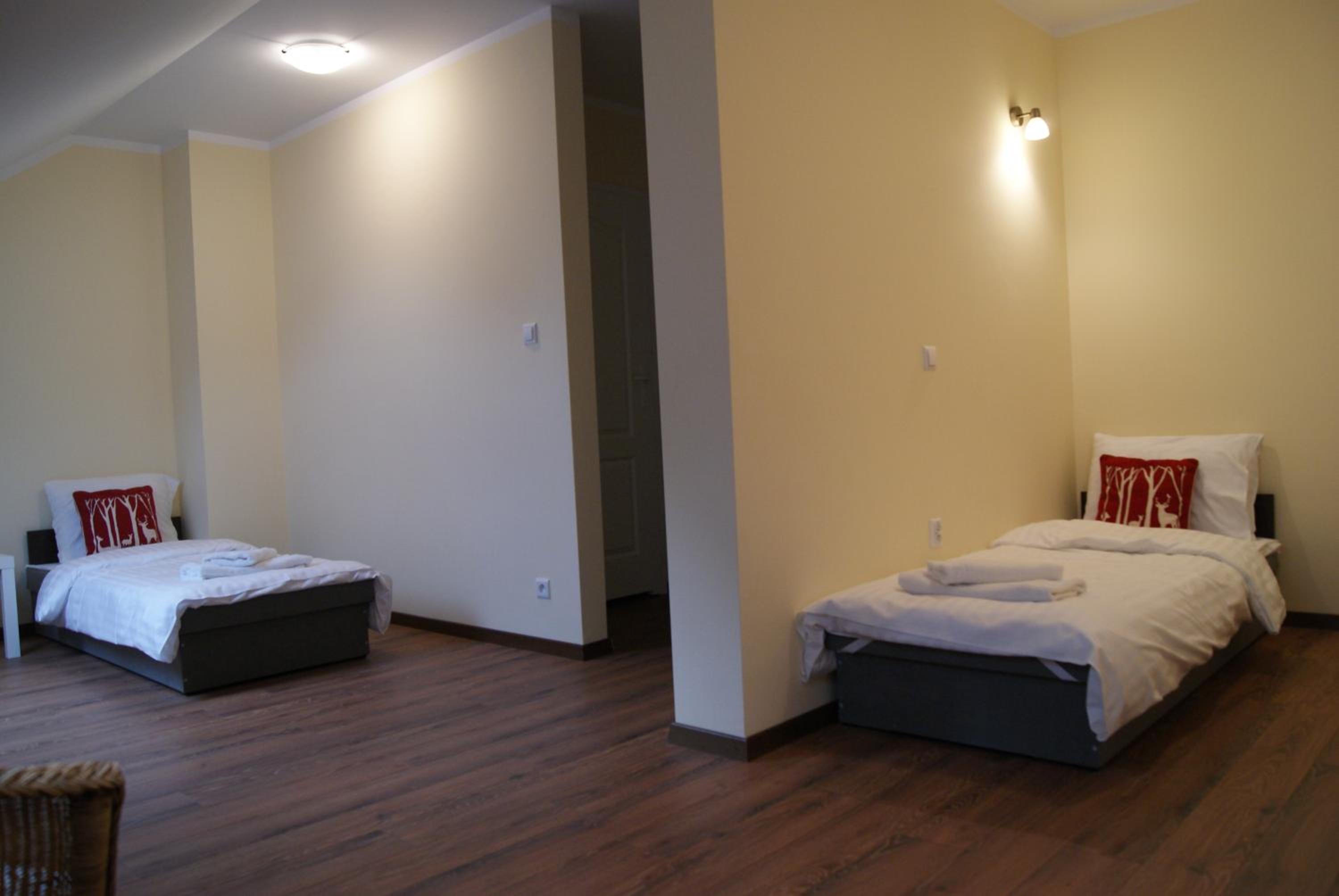 Quadruple Room with Private Bathroom photo 1