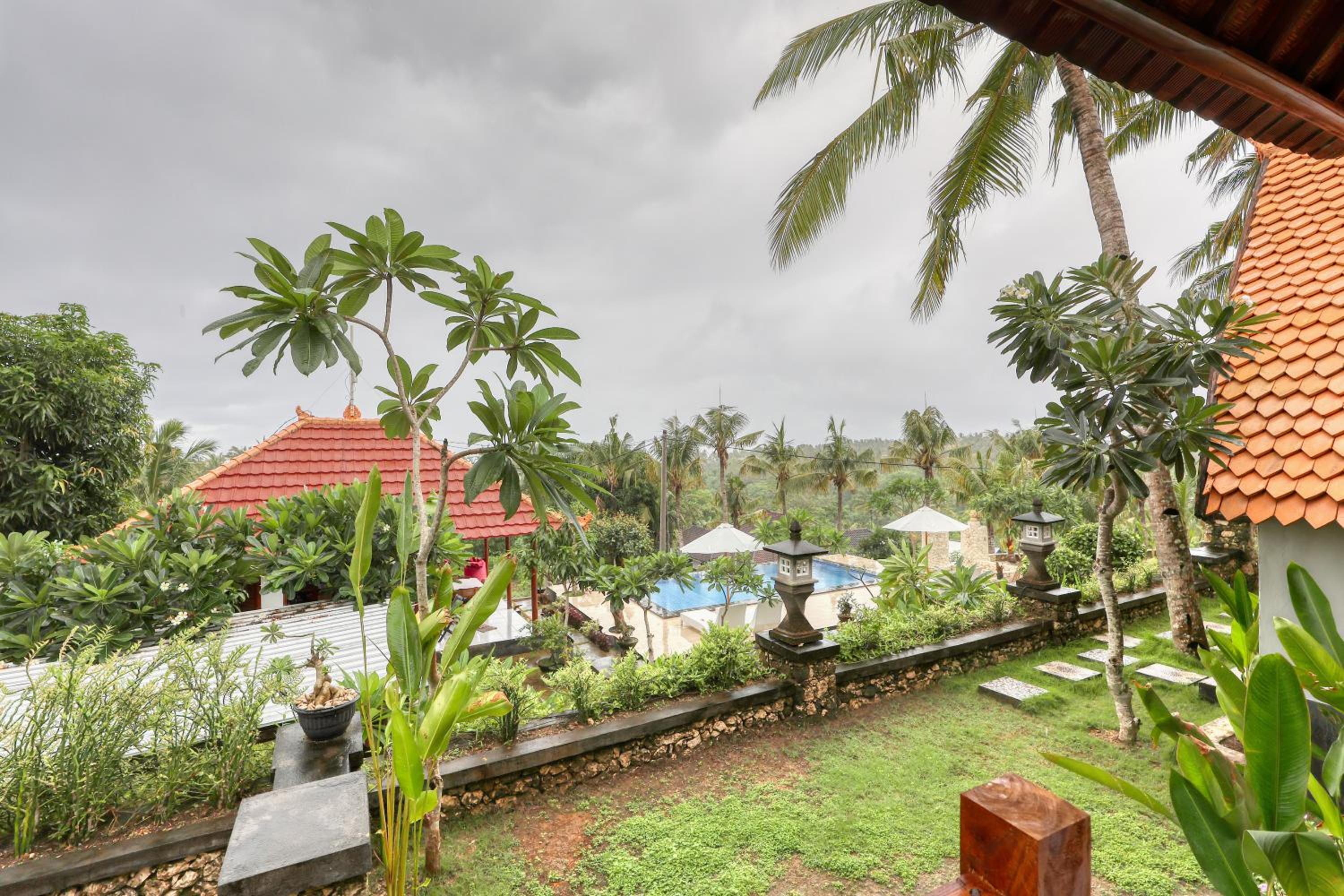 Double Room with Patio - Photo 15