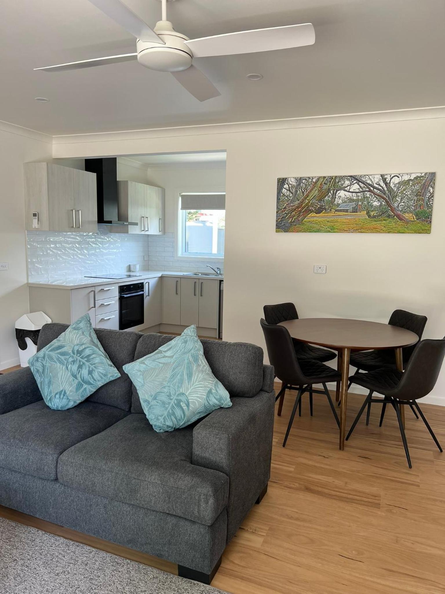 Two-Bedroom Apartment with Garden View photo 2