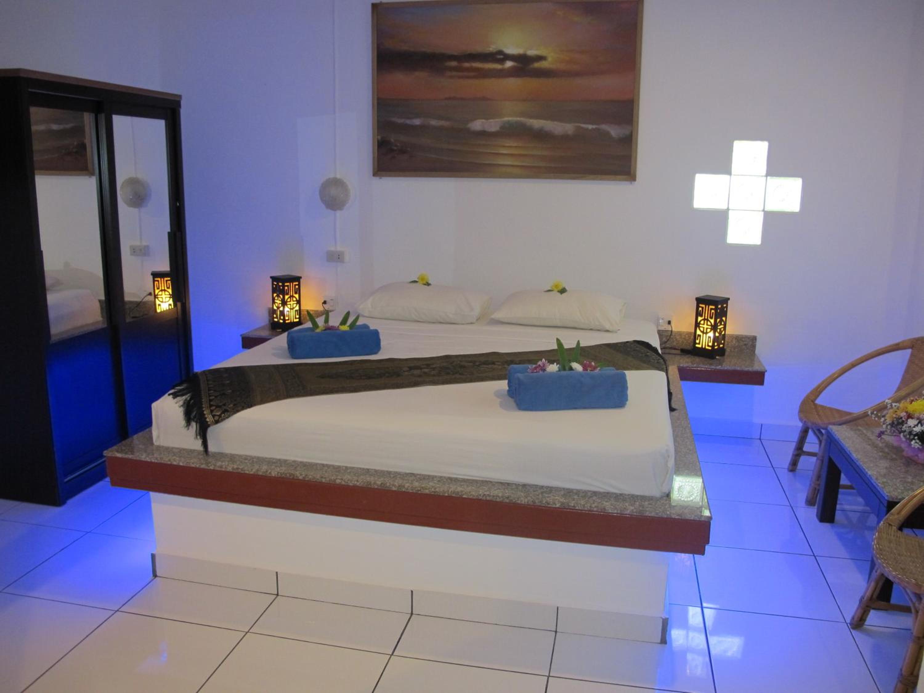 Premium Deluxe Bungalow photo 3