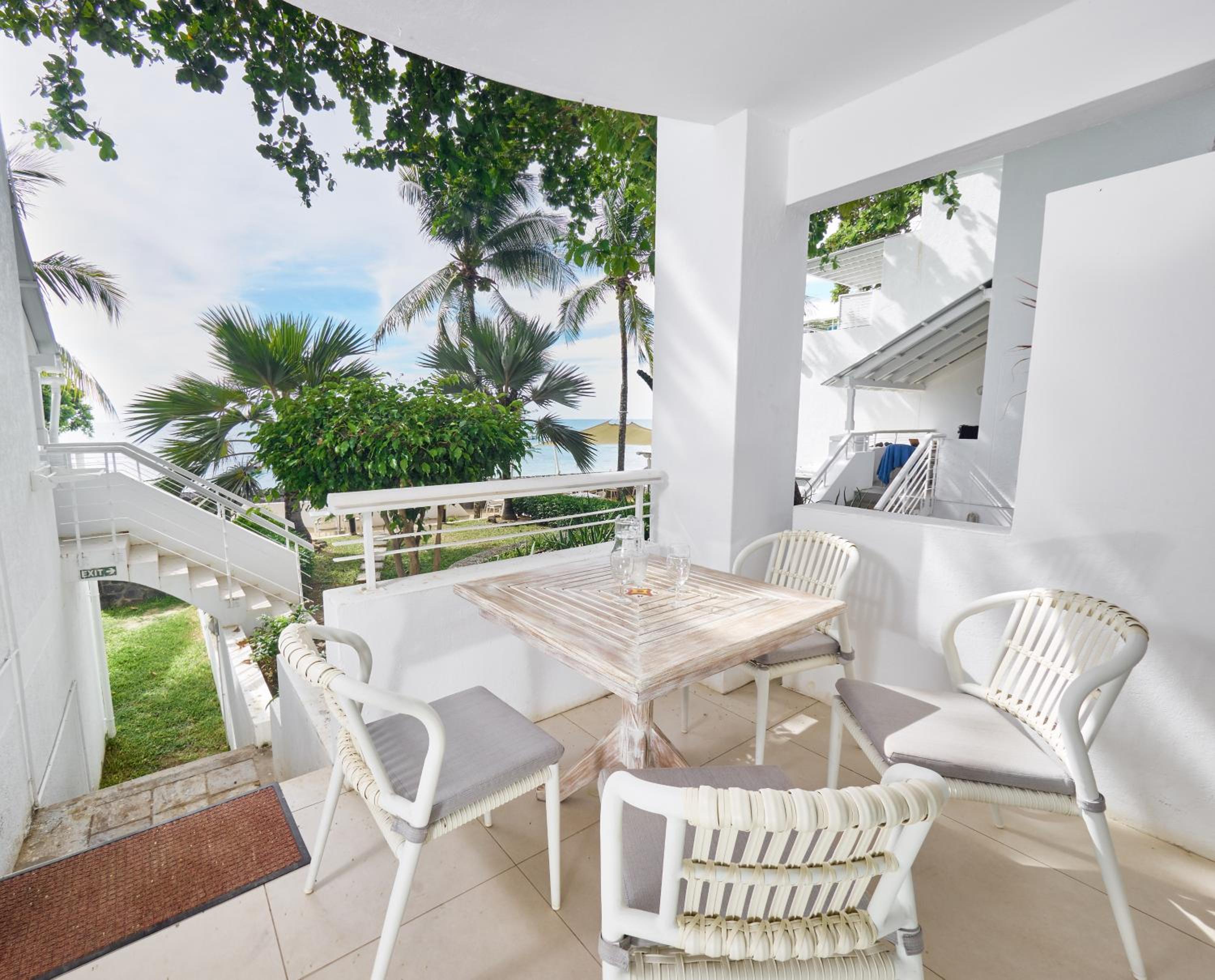 Two-Bedroom Apartment with Sea View (4 Adults) photo 2