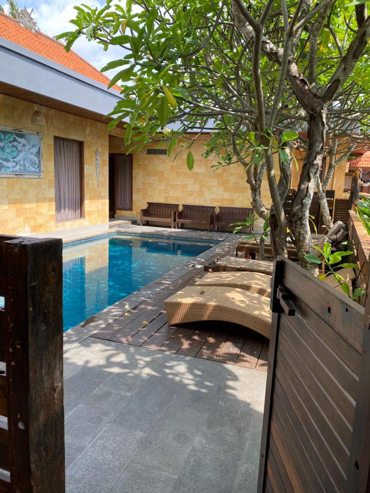 Double Room with Balcony (2 Adults + 1 Child)