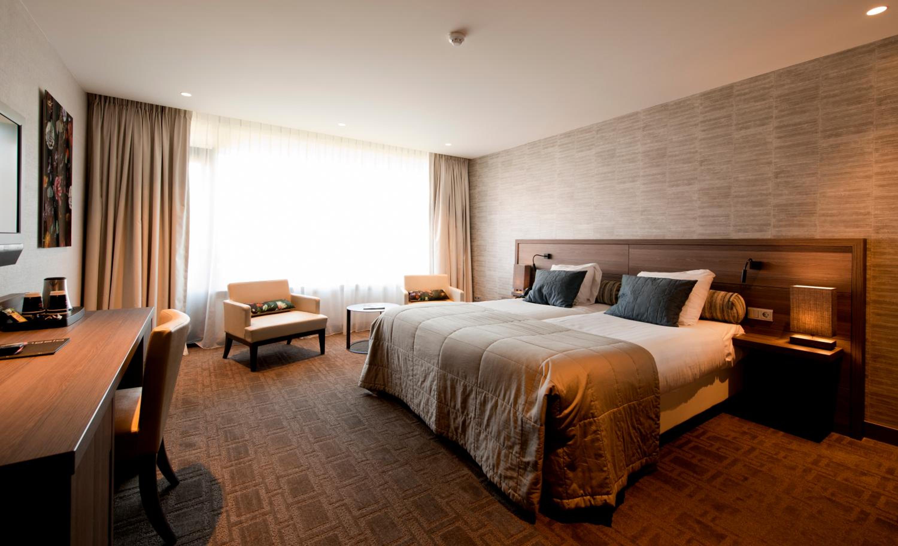Superior Twin Room photo 2