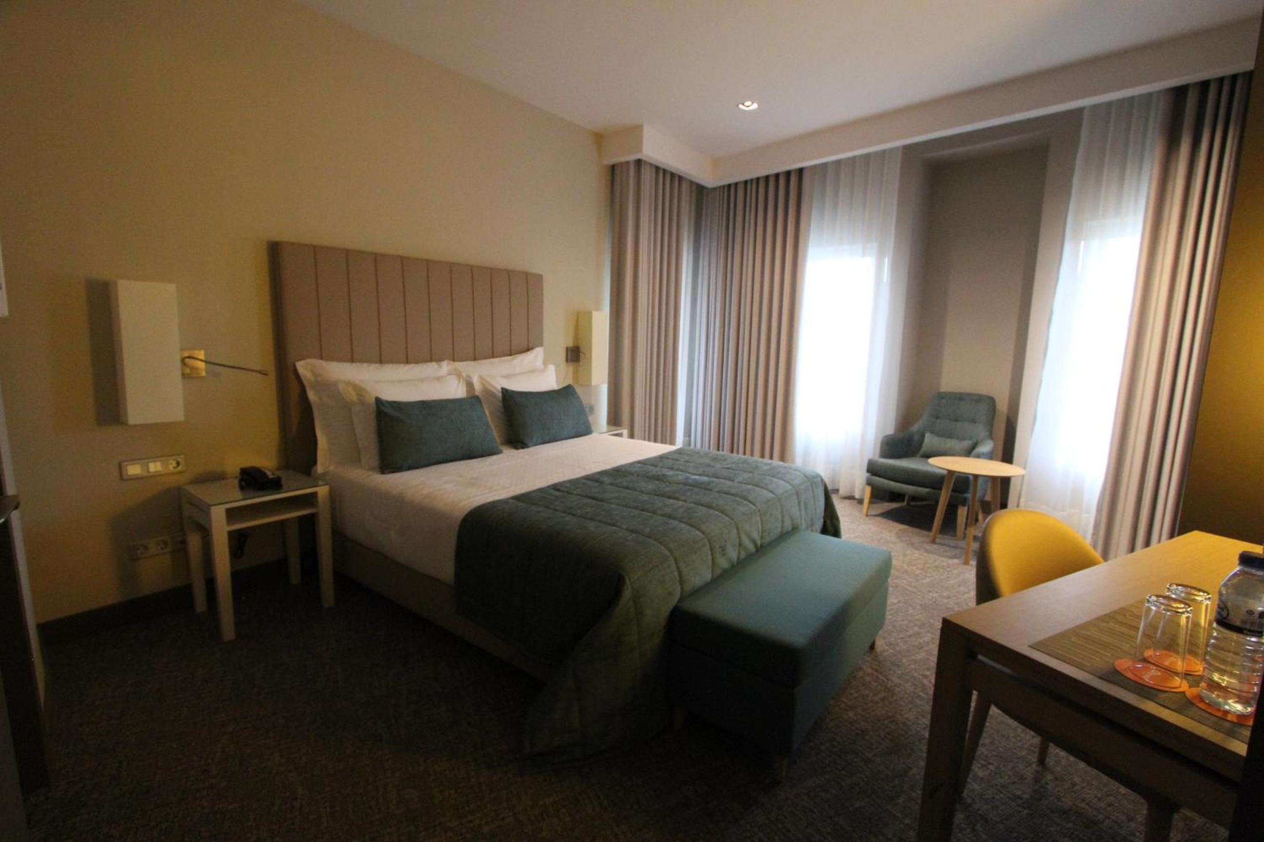 Suite with Balcony - Photo 1