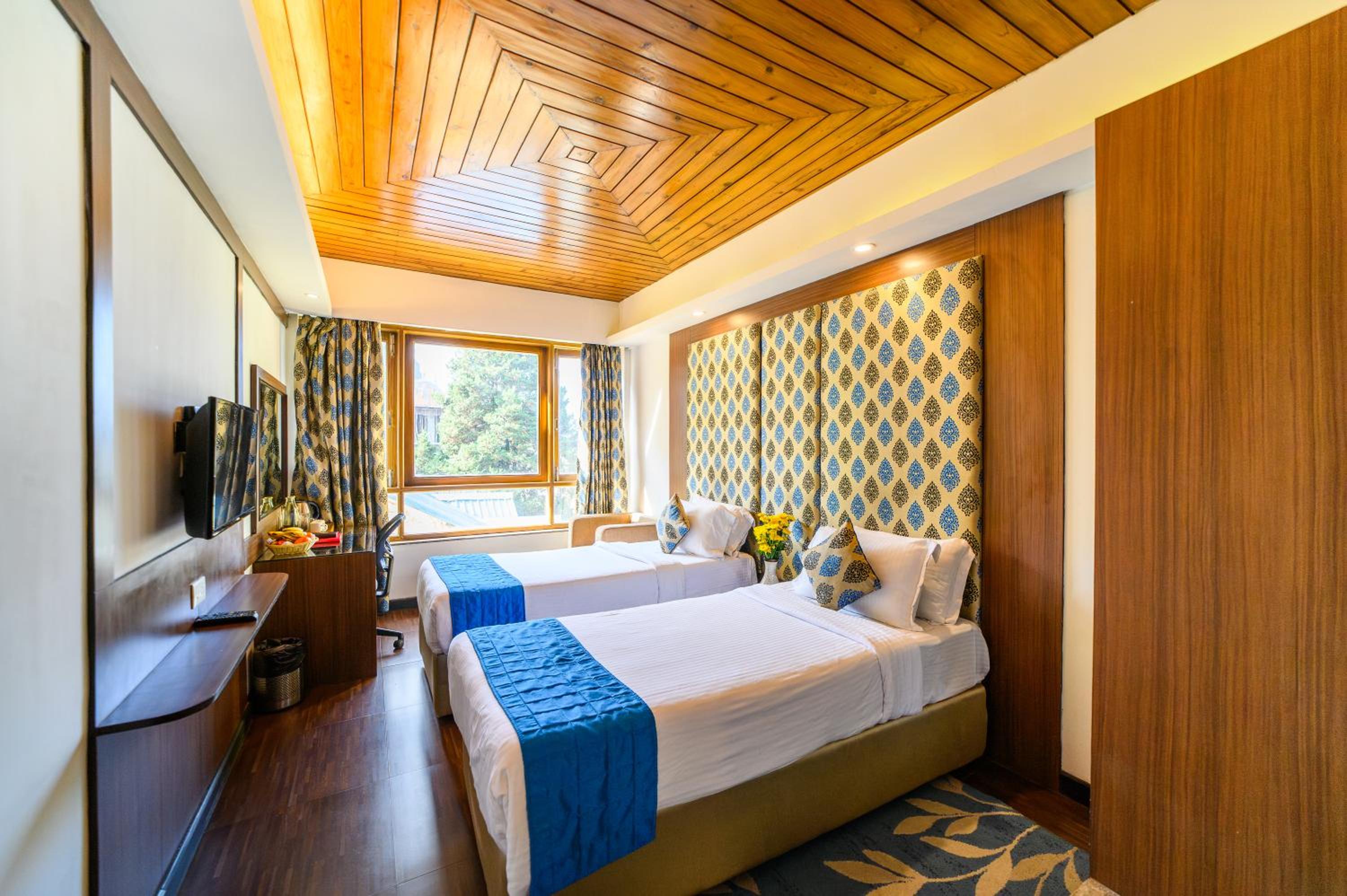 Deluxe Quadruple Room - Photo 3