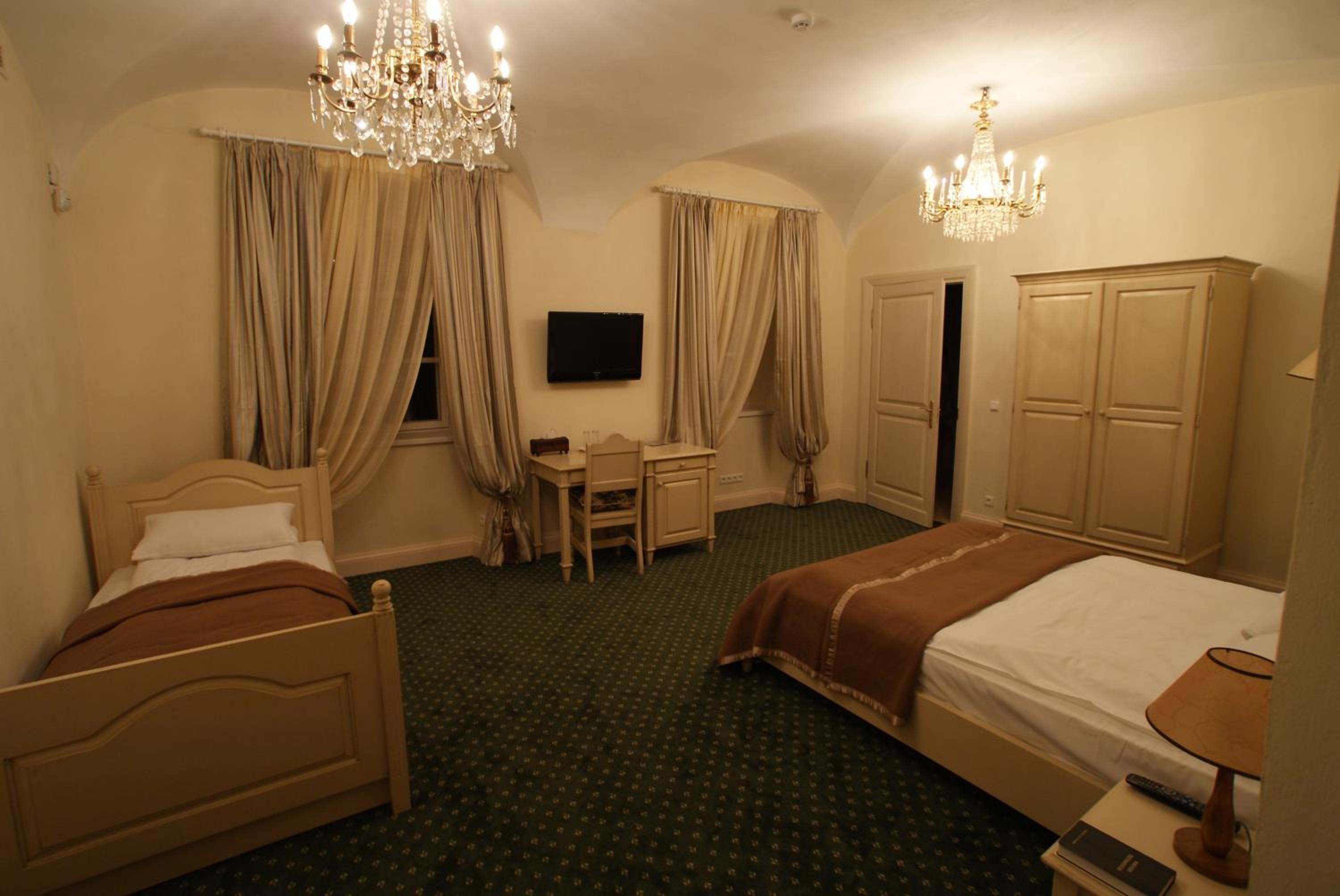Classic Triple Room photo 3
