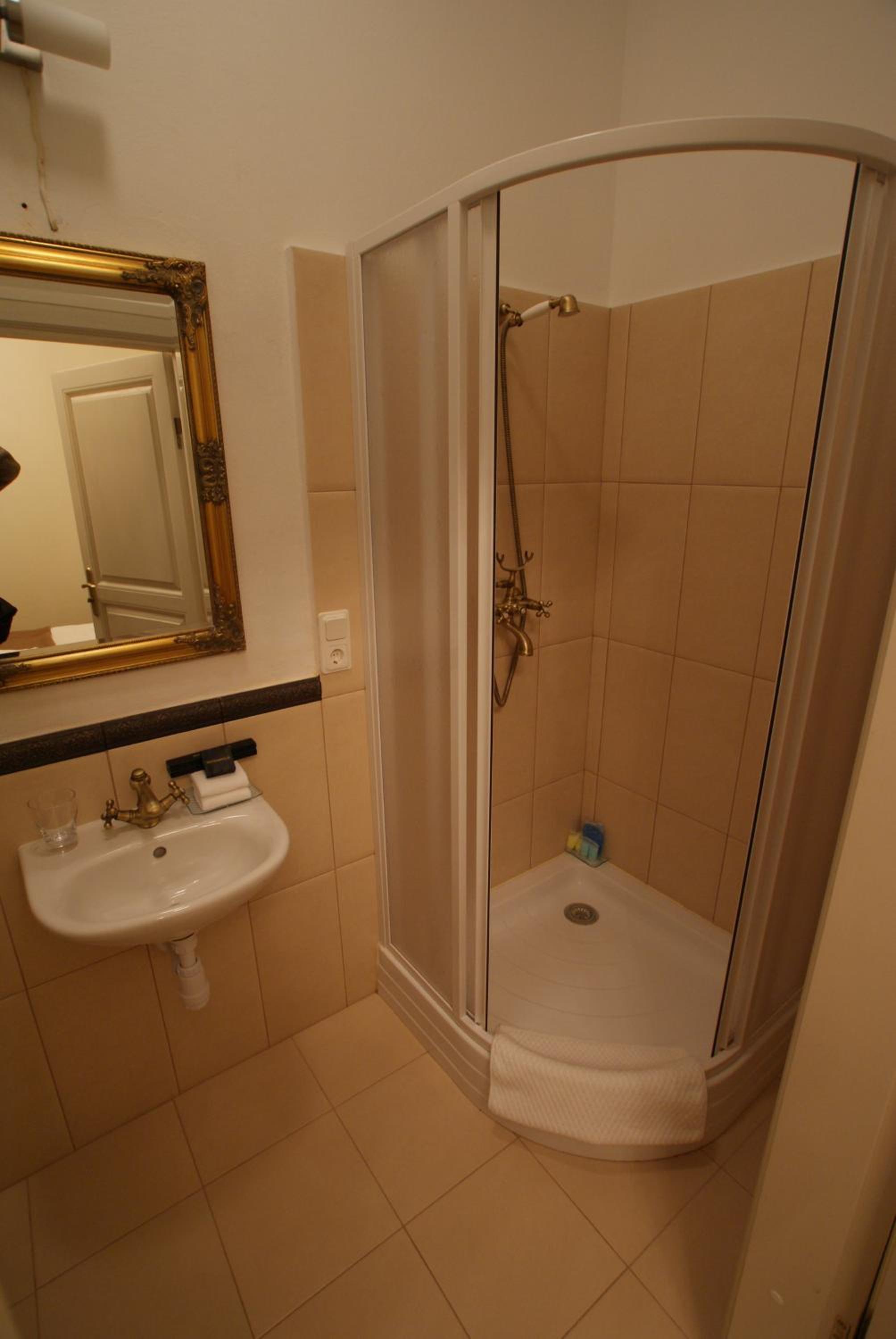 Classic Double Room photo 3