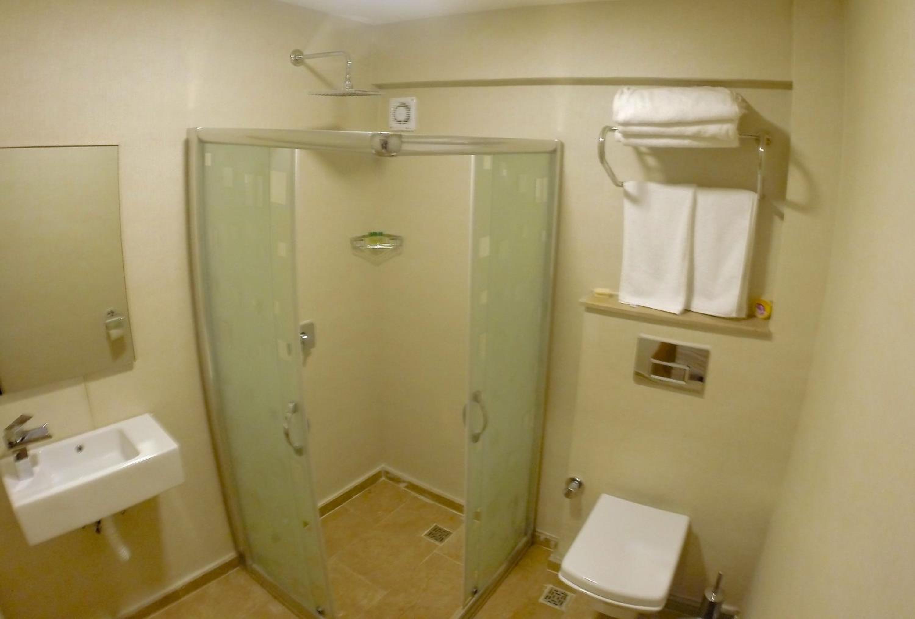 Standard Quadruple Room photo 3