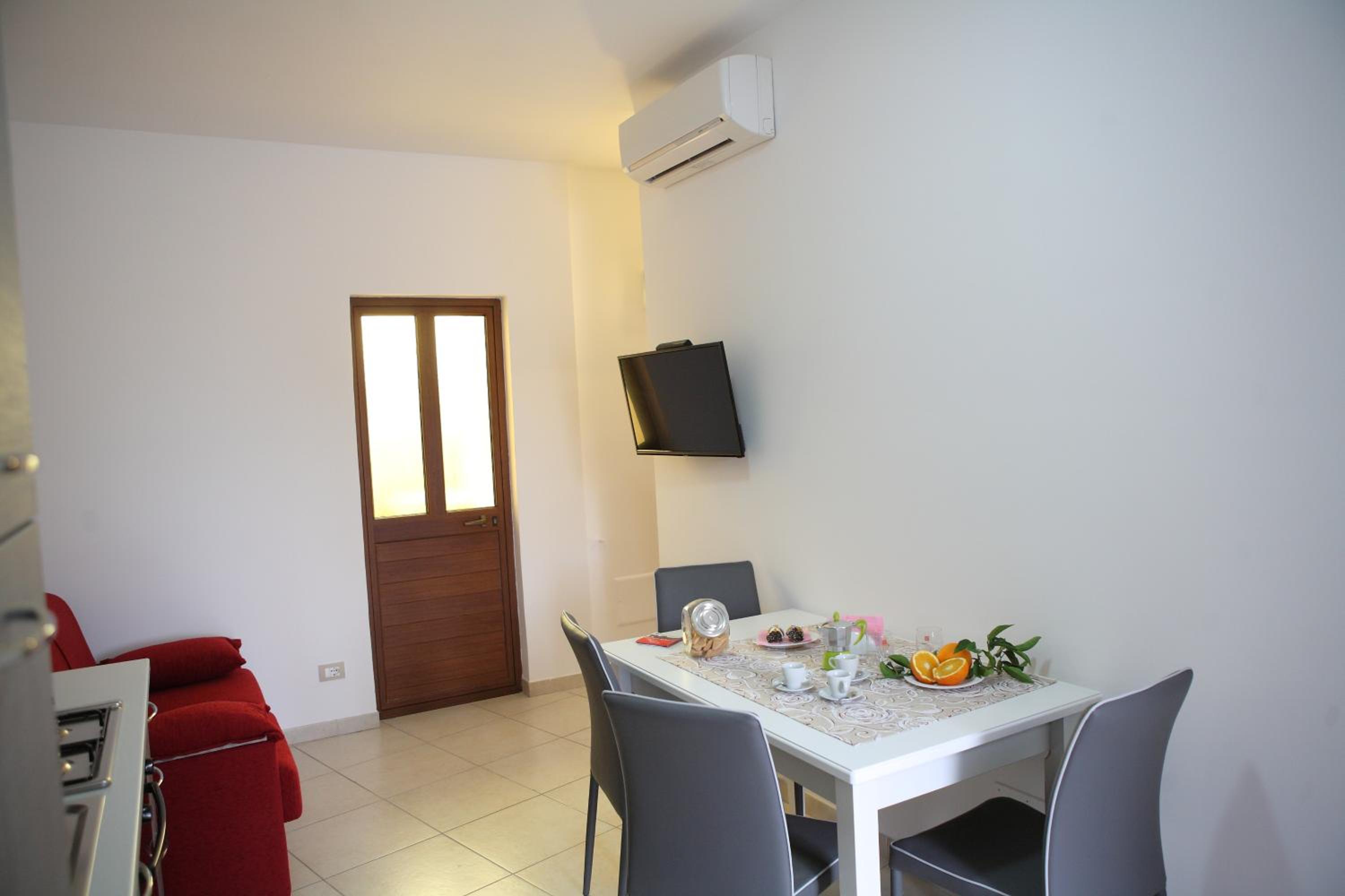 Deluxe Apartment - Photo 7