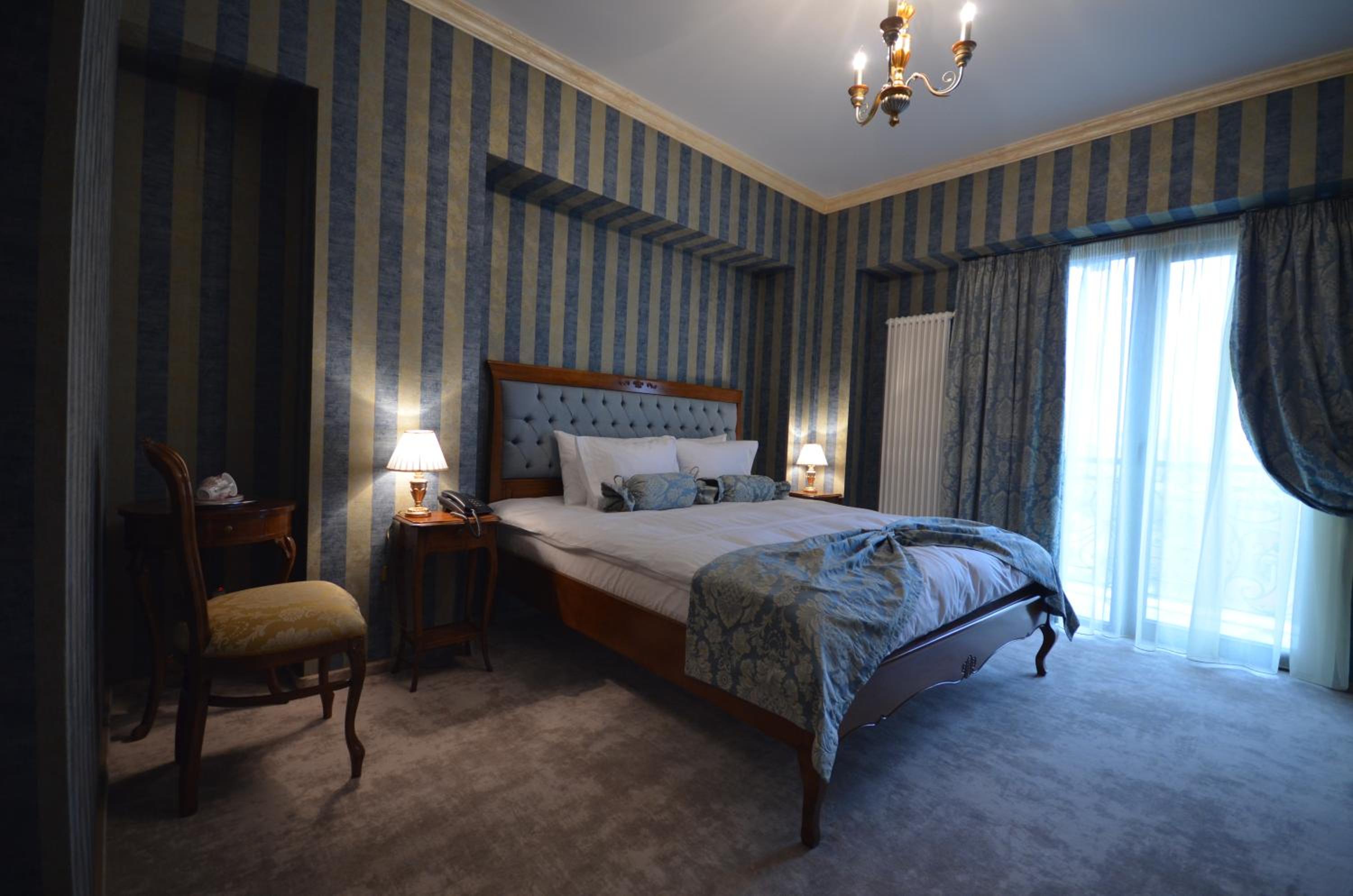 Double Room with Balcony photo 2