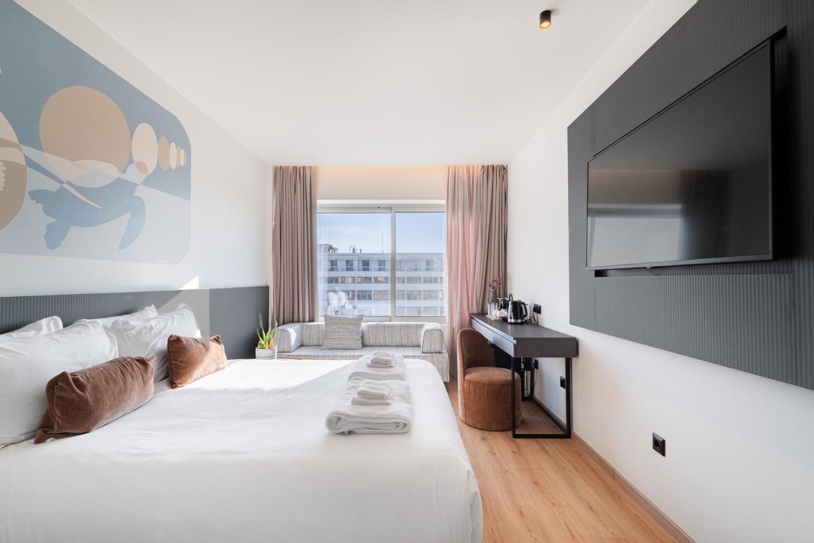Deluxe Double Room with Shower photo 2