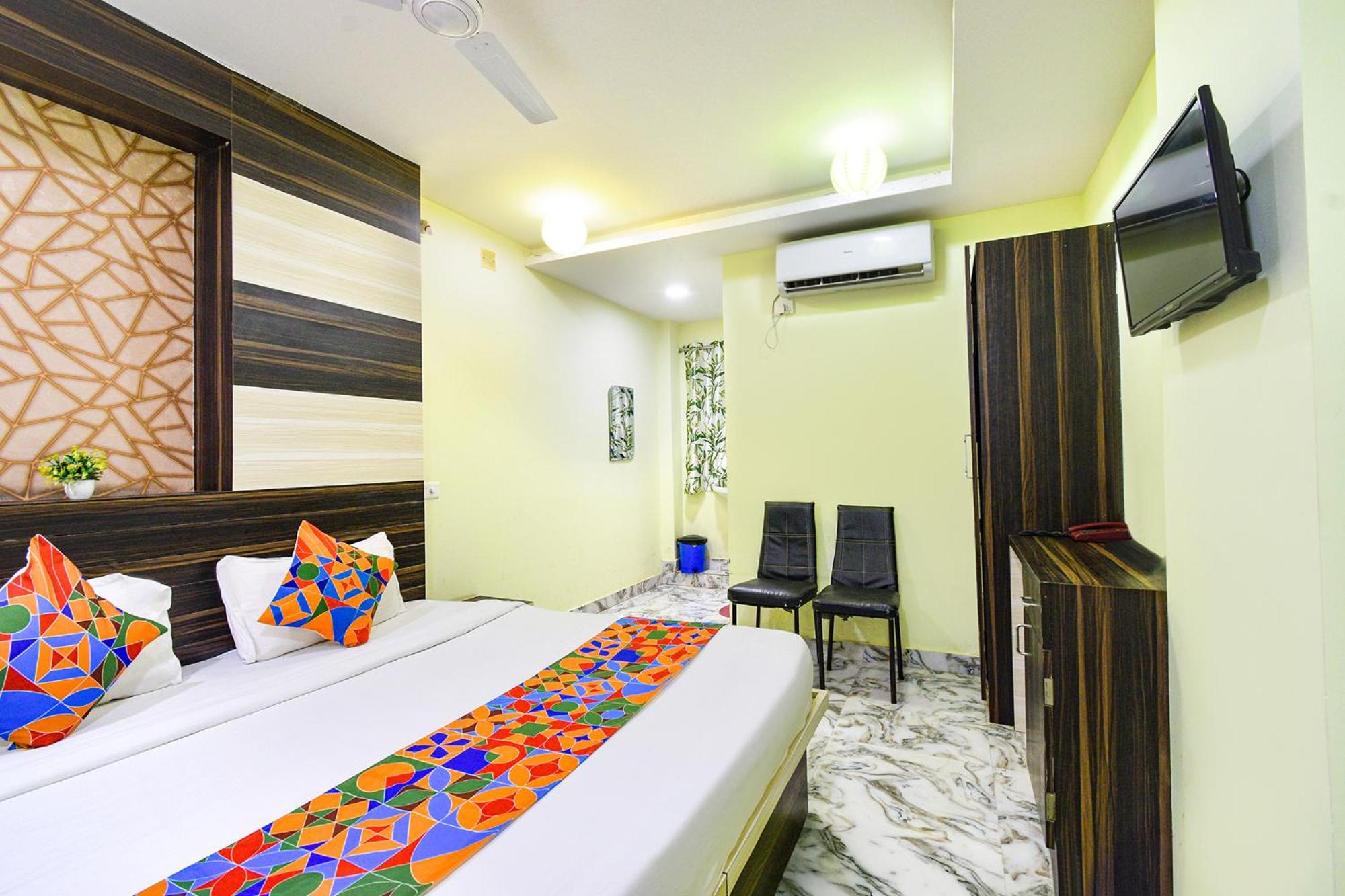 Deluxe Room - Photo 2