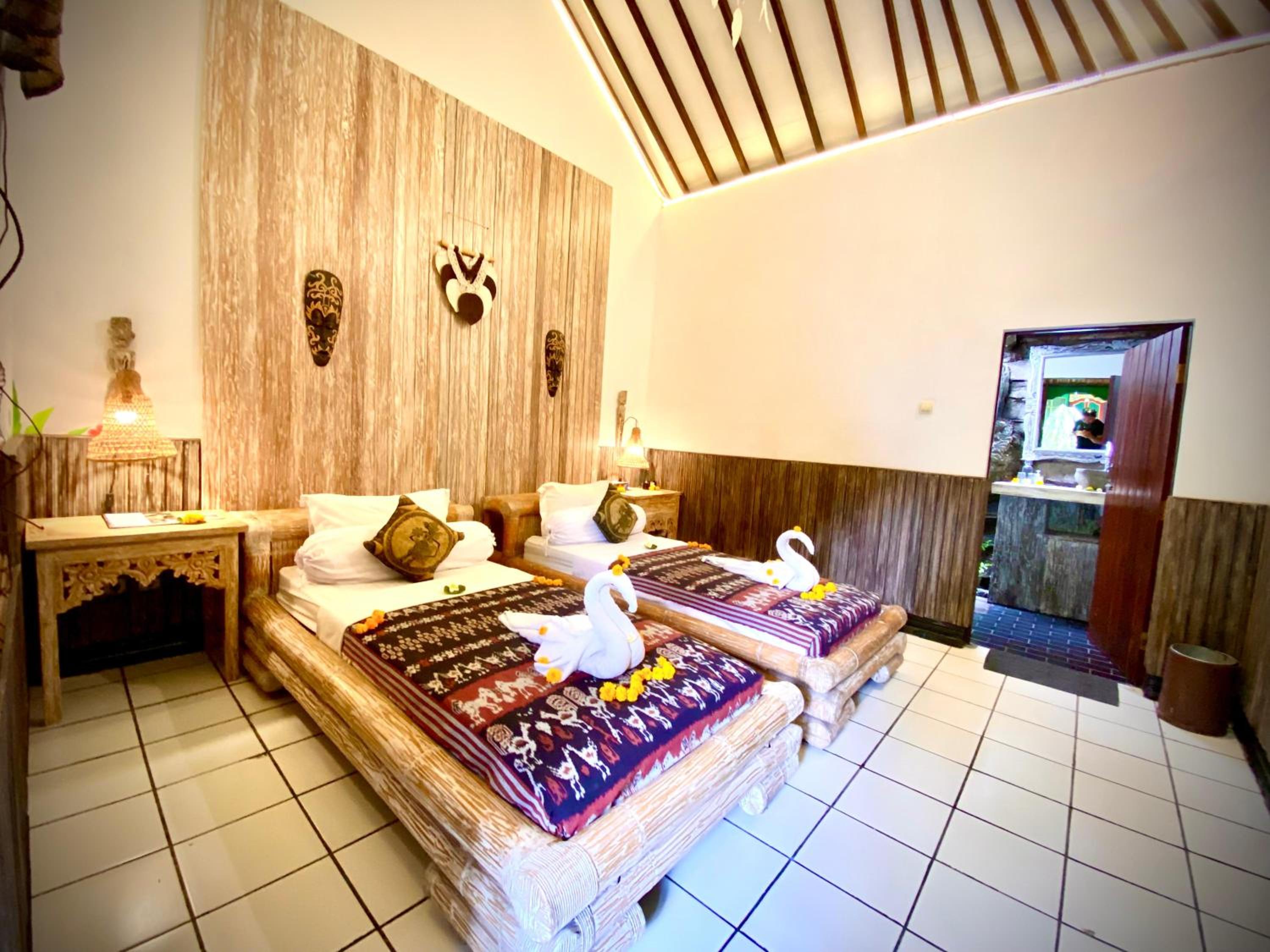 Superior Twin Room - Photo 1
