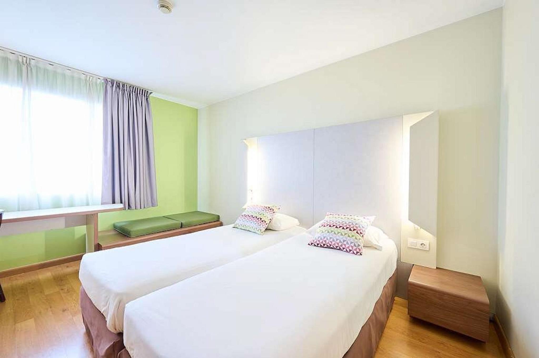 Triple Room - Photo 1