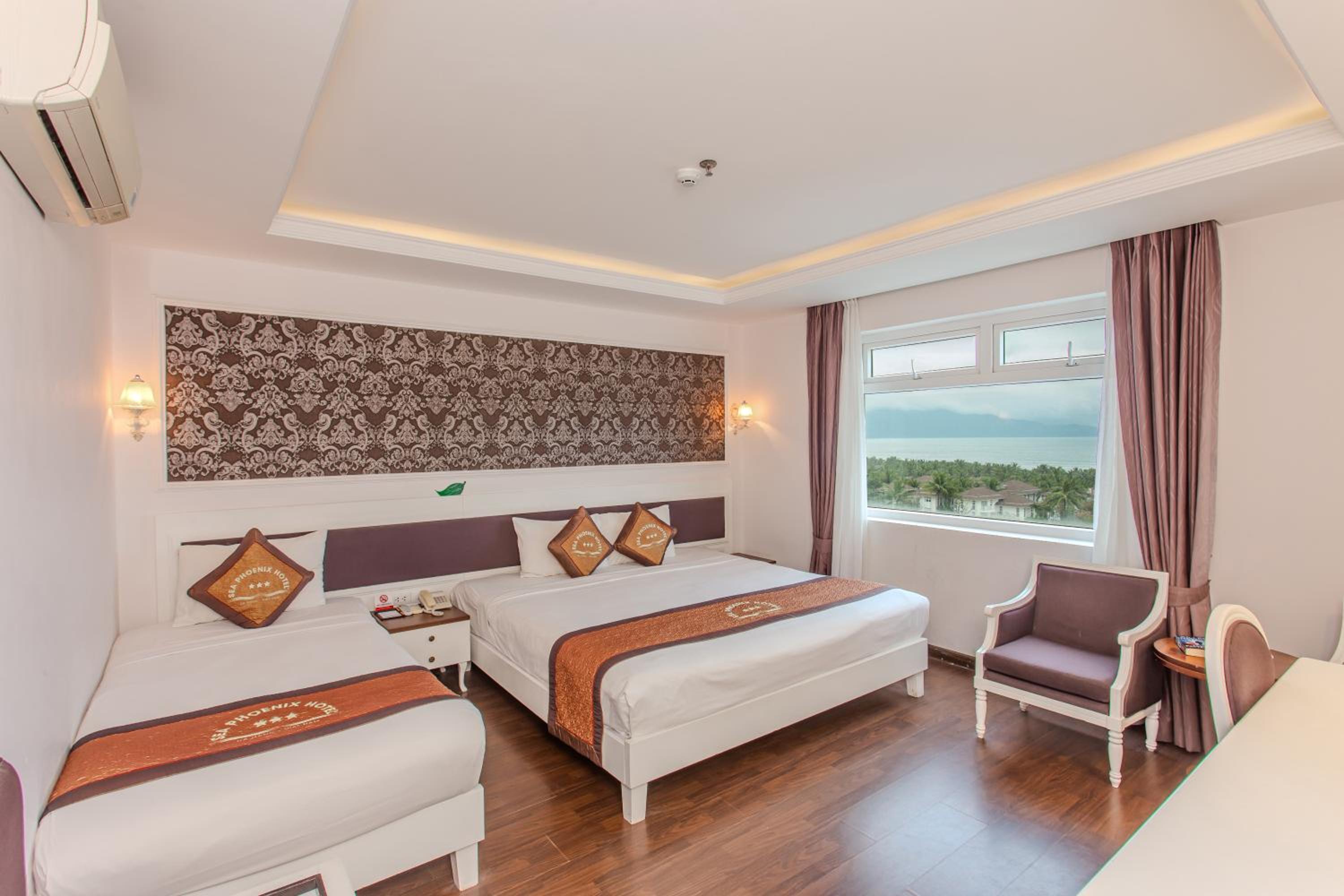 Family Room with Sea View photo 3