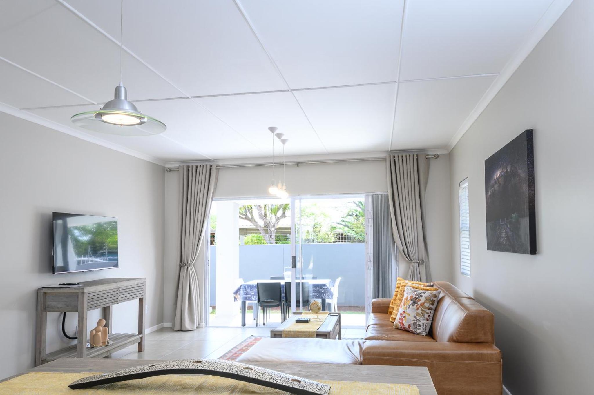 Luxury Apartment - Photo 3