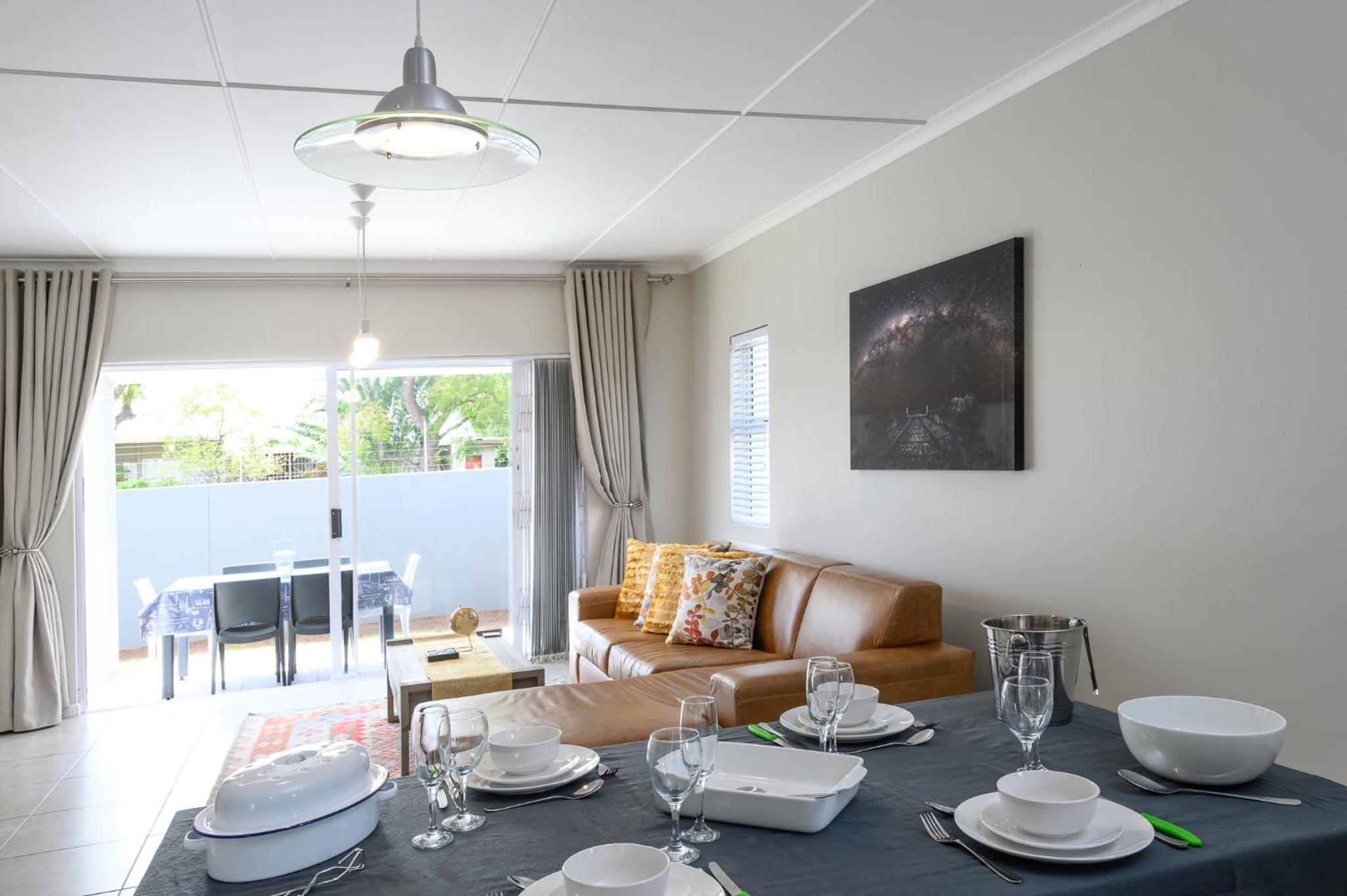 Luxury Apartment - Photo 7