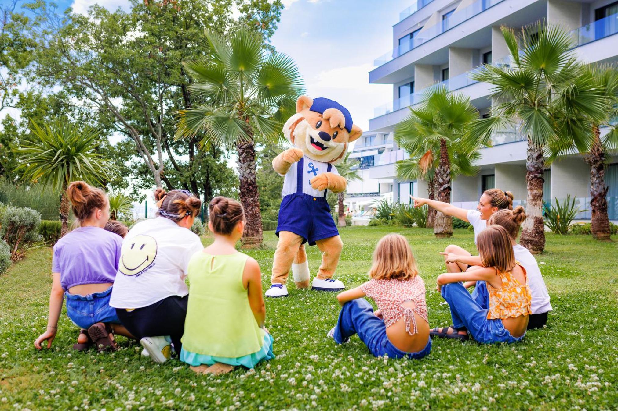 Family Package  photo 3