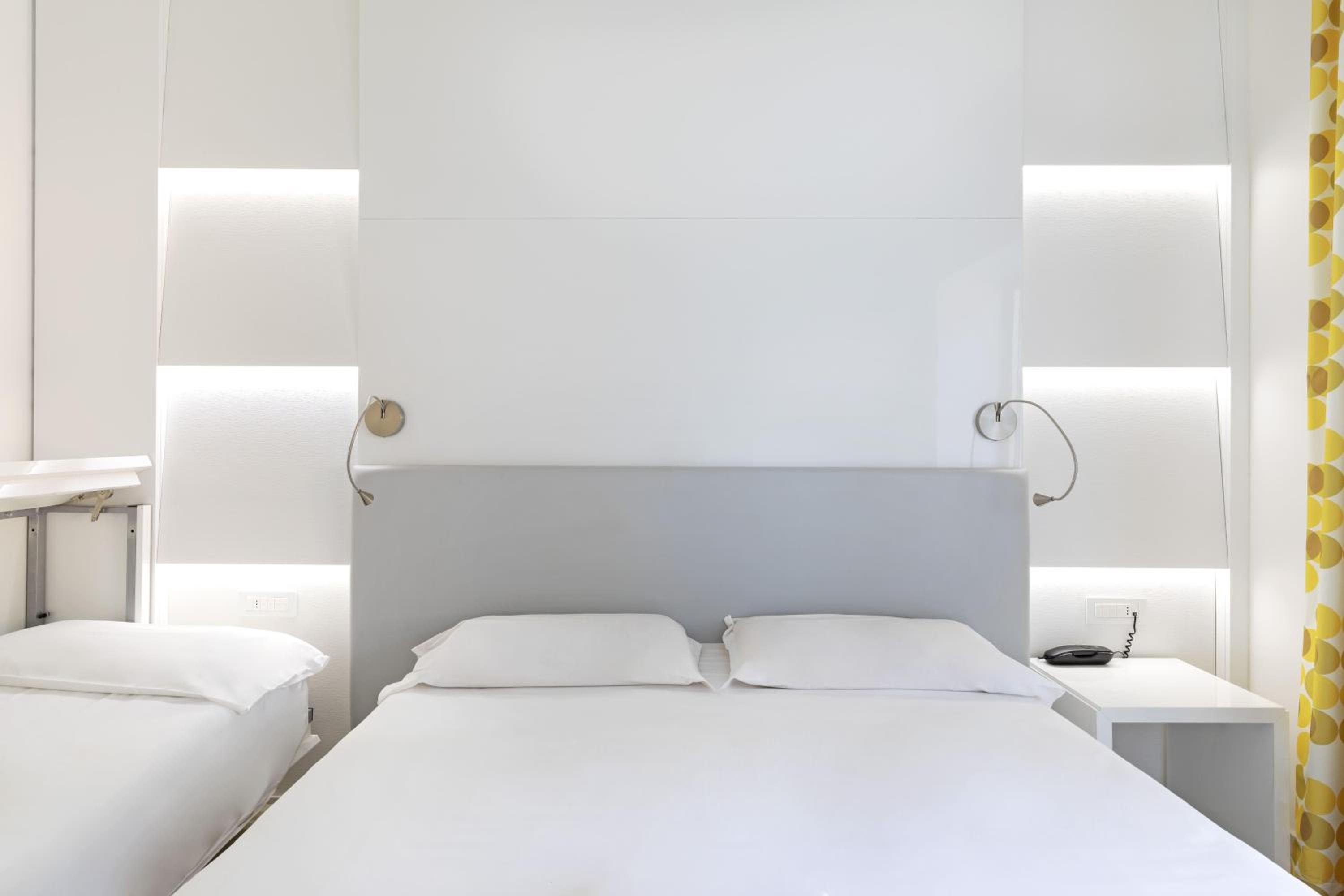 Triple Room - Photo 2