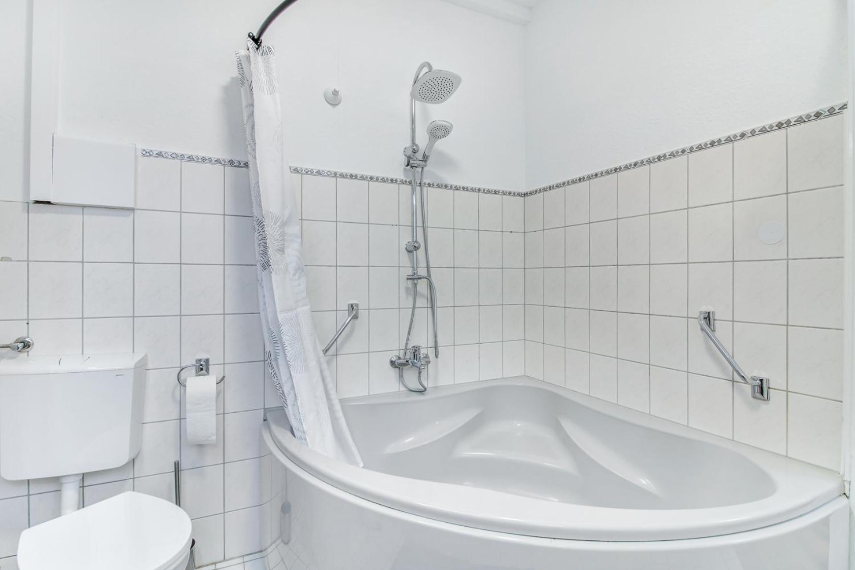 Apartment - Ground Floor photo 1