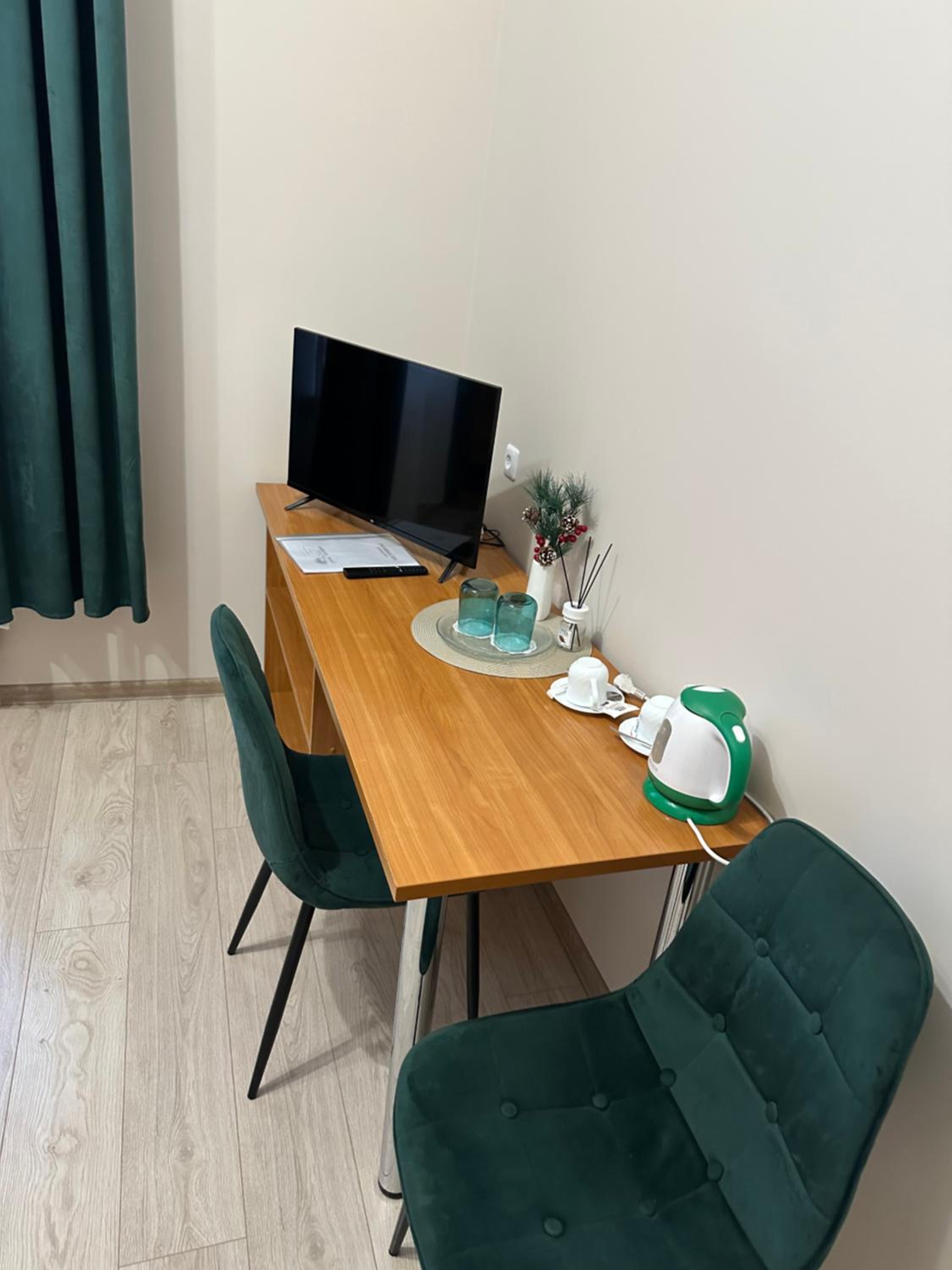 Twin Room - Photo 4