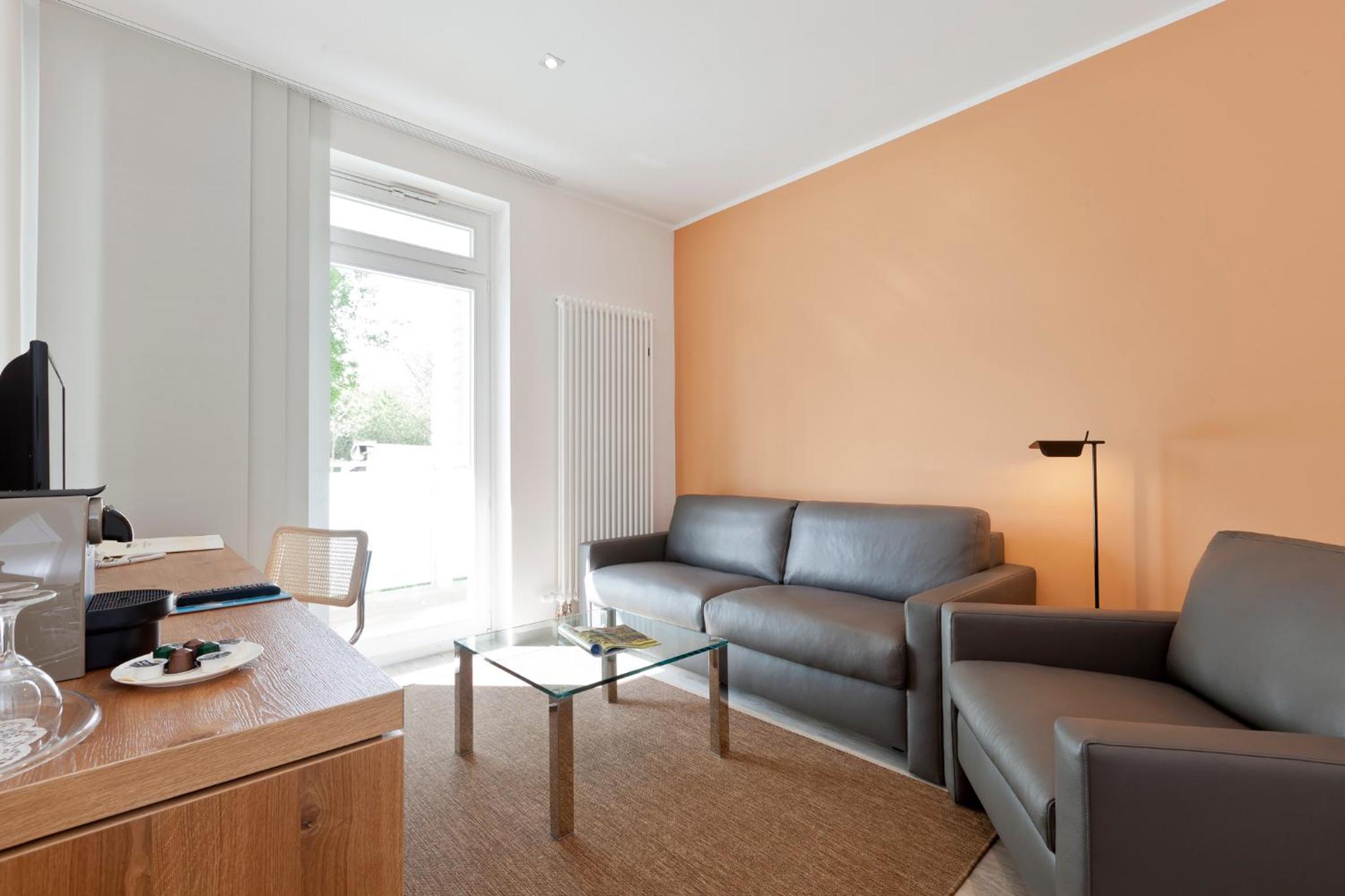 Suite with Balcony photo 3