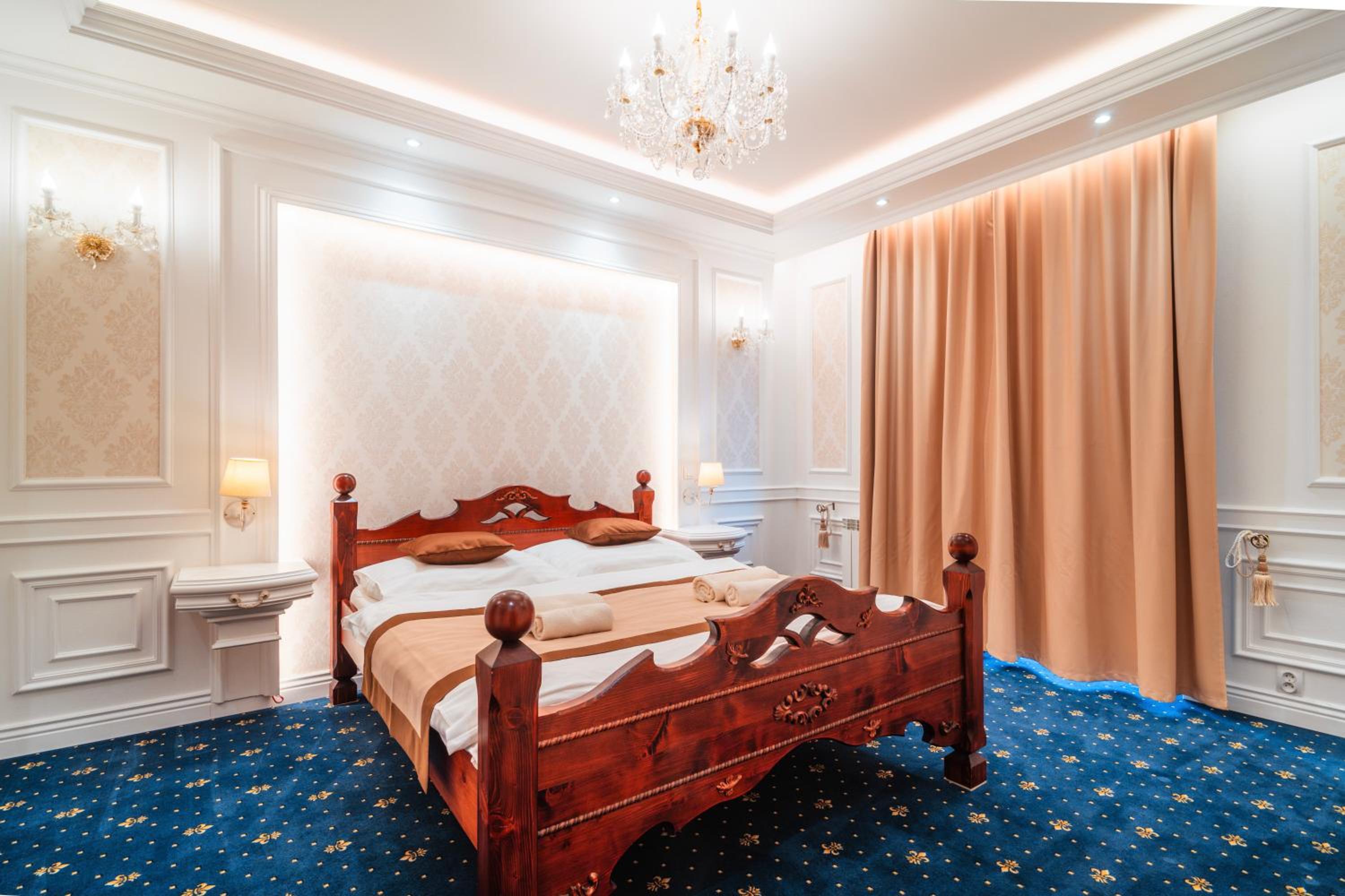 Double Room with Private Bathroom photo 3