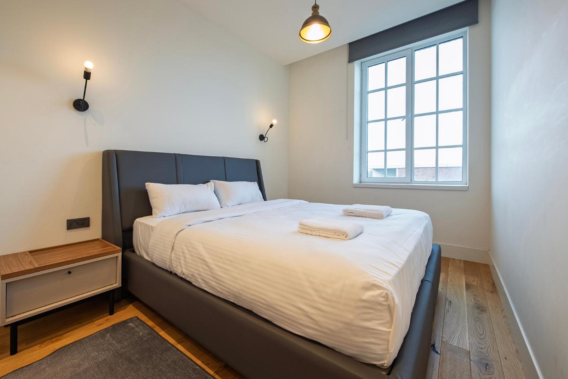 Two-Bedroom Apartment with City View photo 3