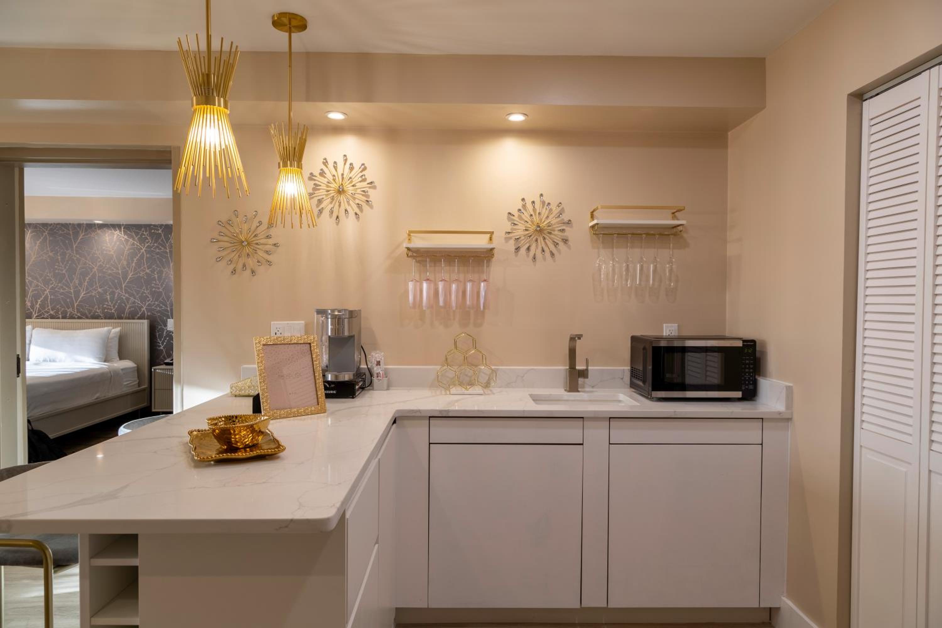 Diamond Suite photo 1