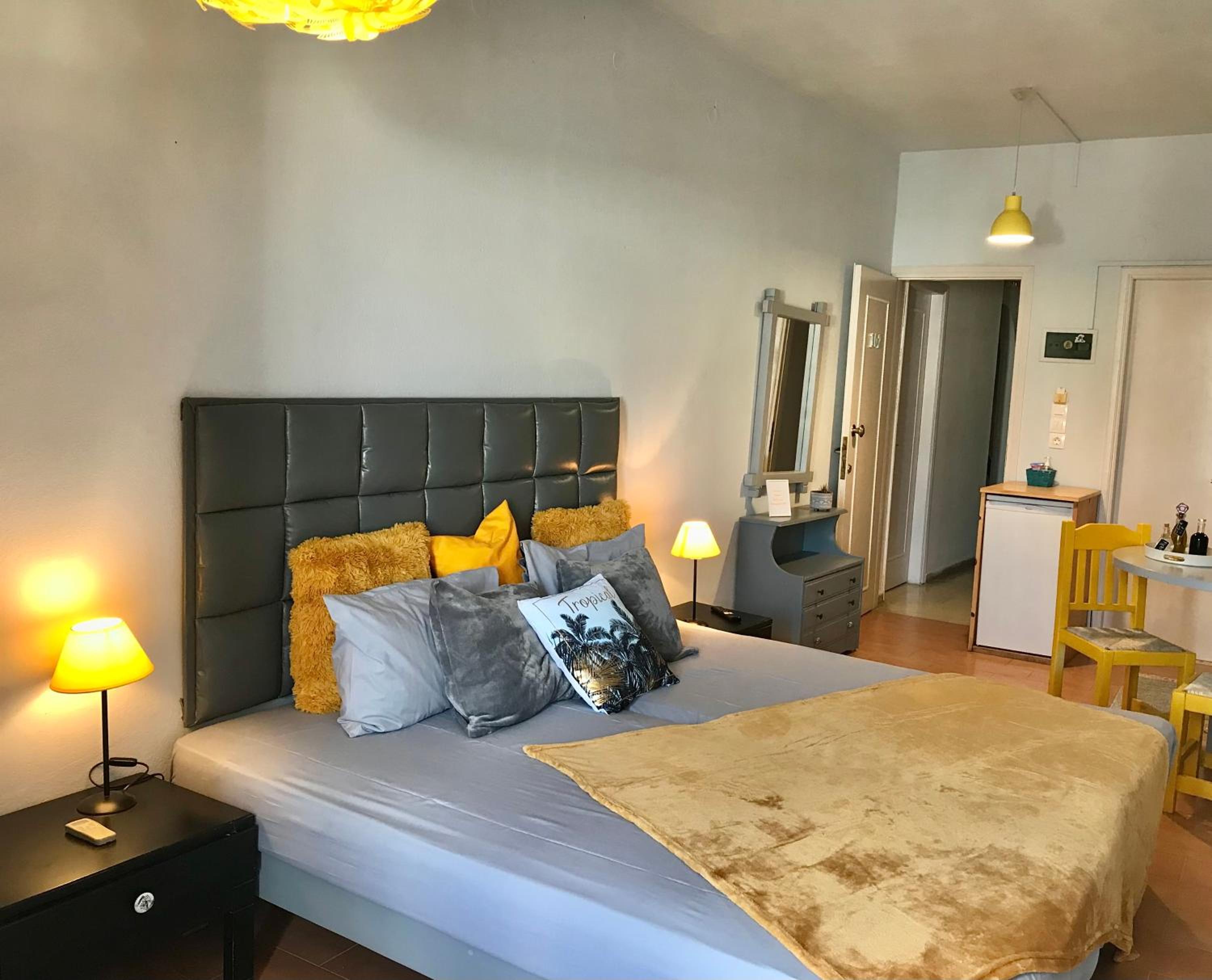 Superior Twin Room with City View