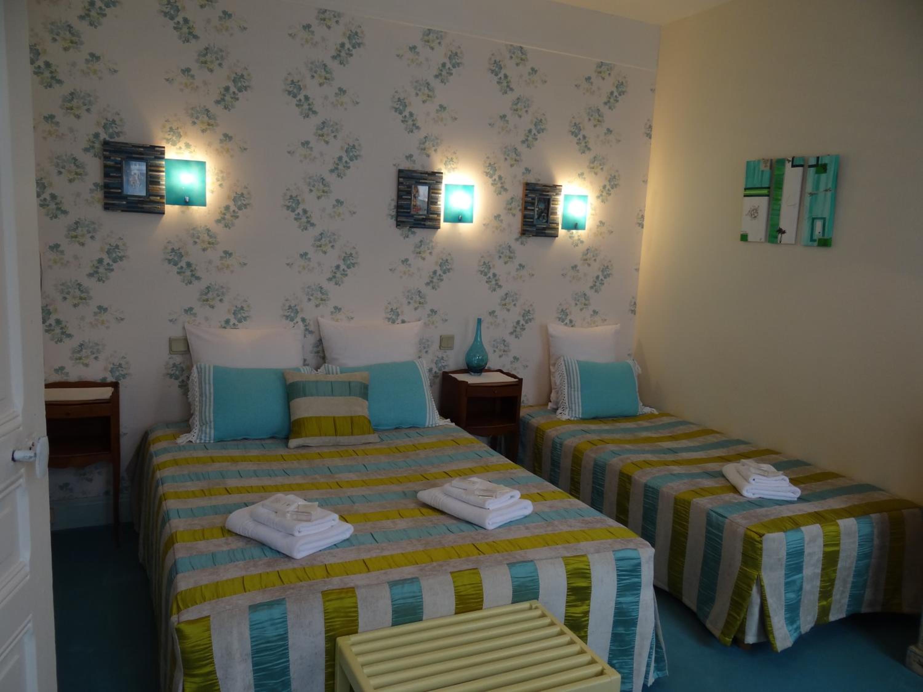 Triple Room - Photo 1