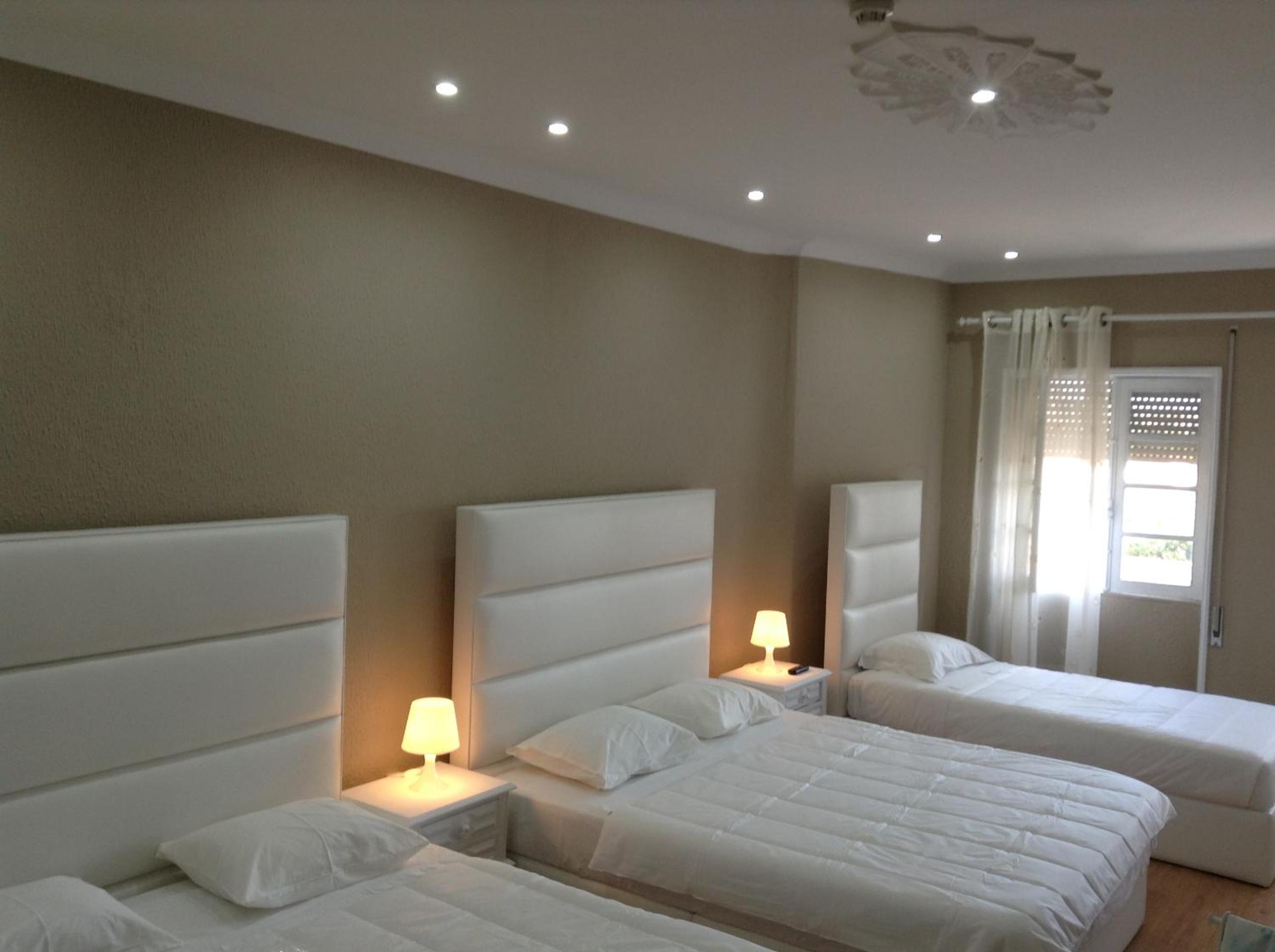 Family Room - Photo 2