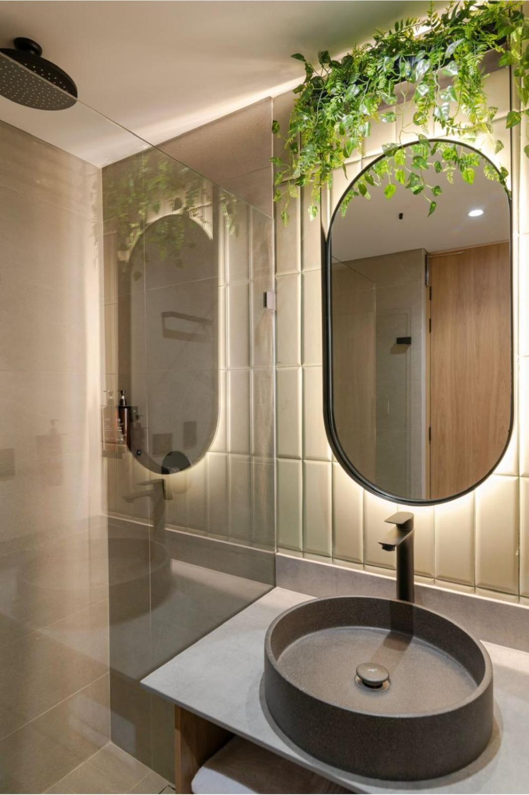 Two-Bedroom Deluxe Apartment with Balcony photo 2
