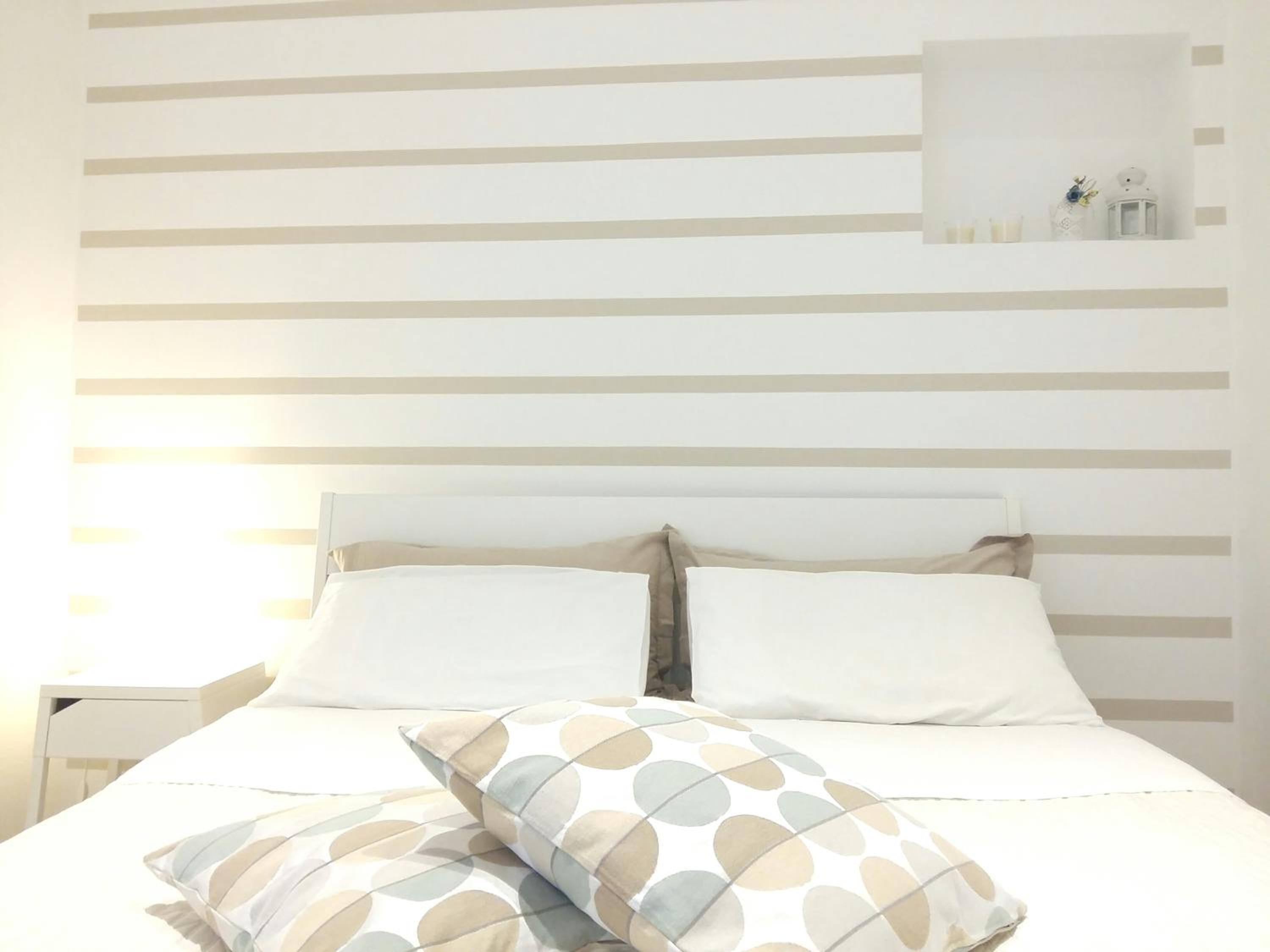 One-Bedroom Apartment - Photo 9