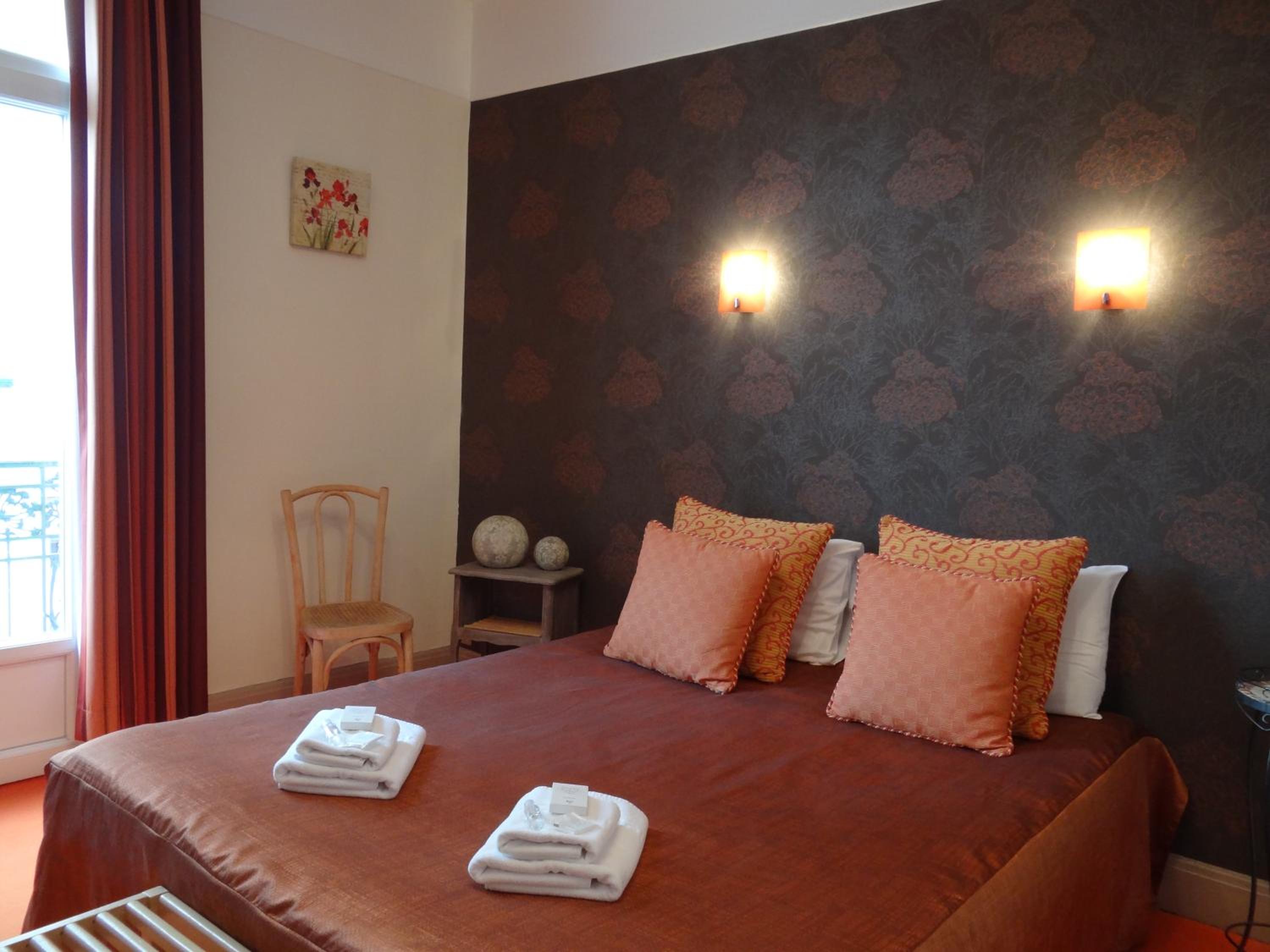 Double Room - Photo 4