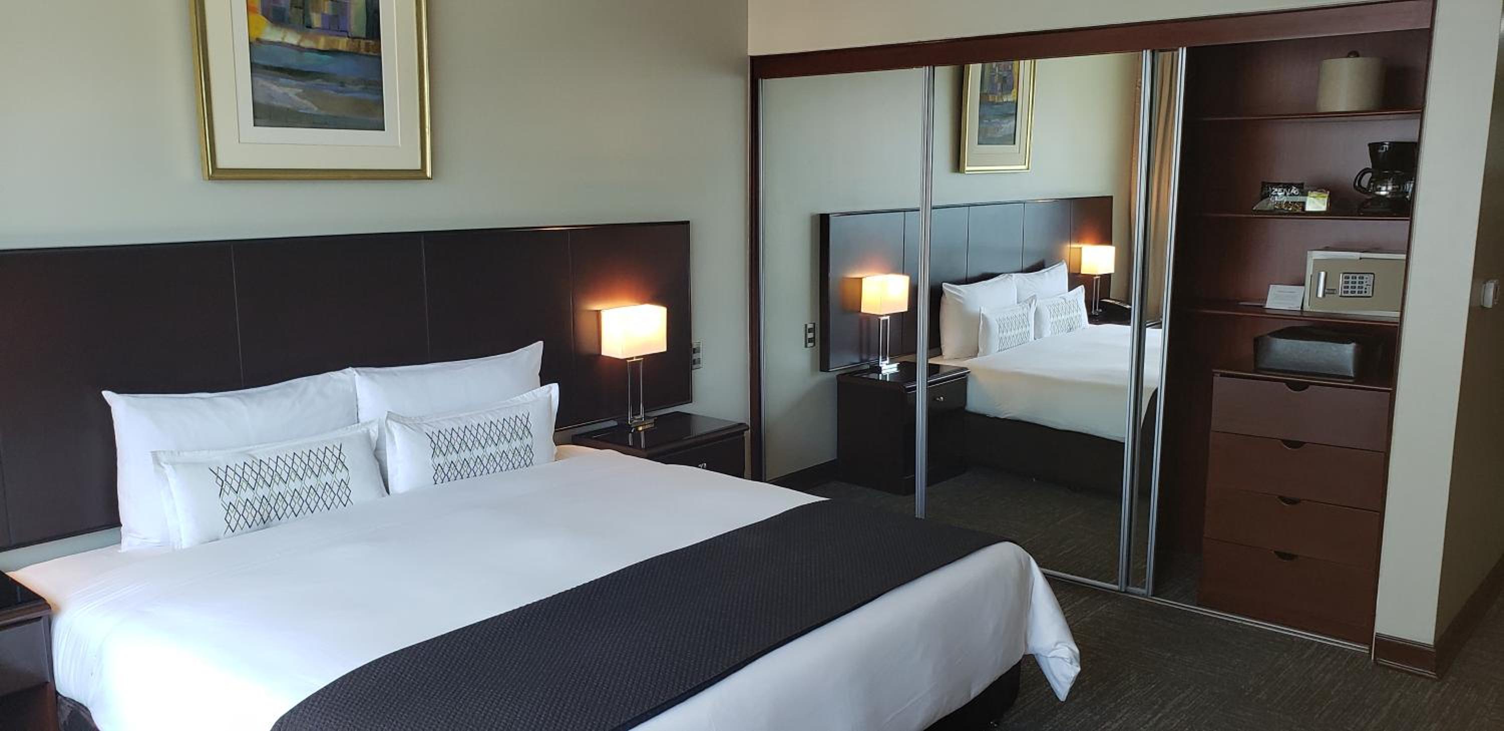 Standard King Room - Photo 1