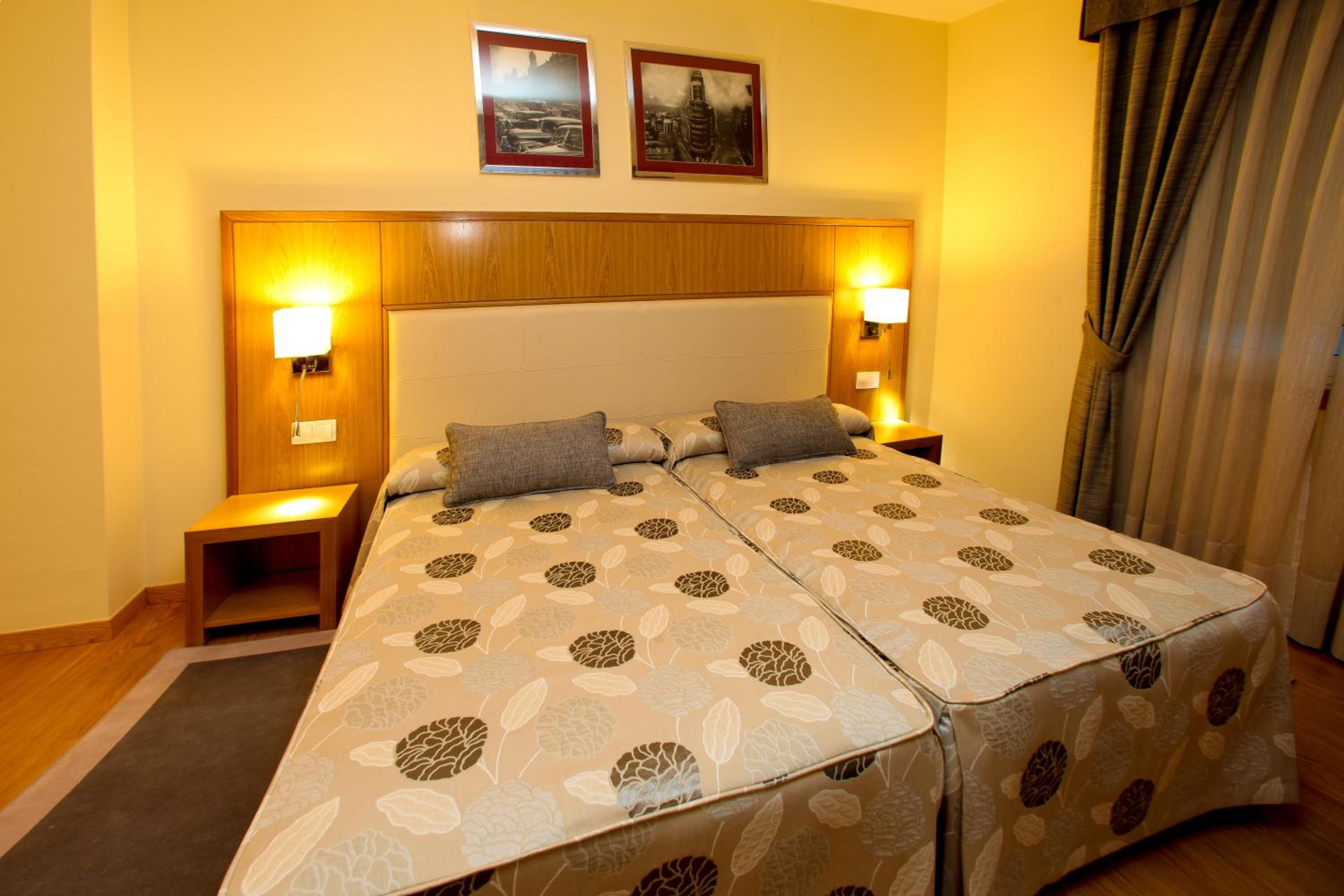 Double or Twin Room photo 2